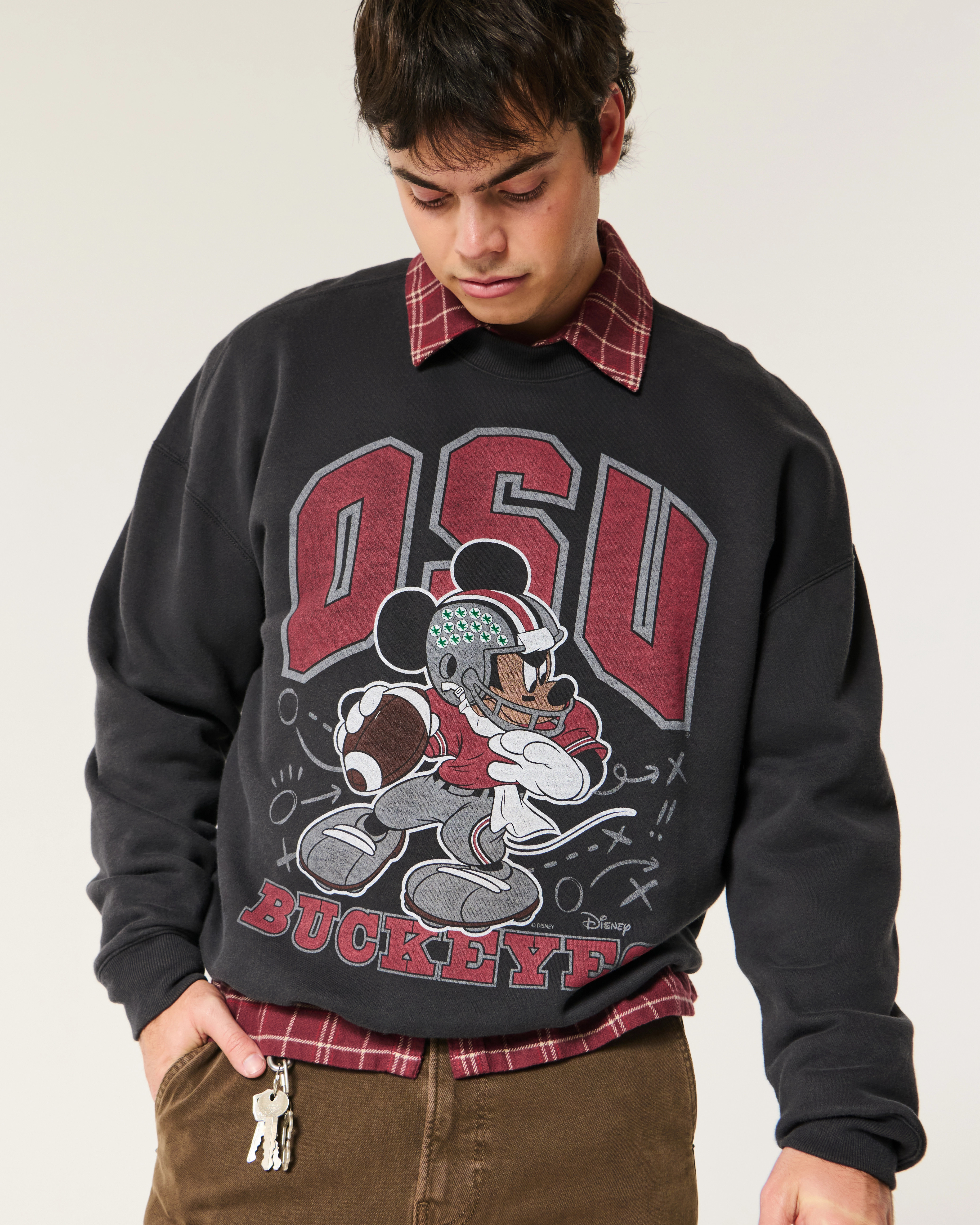Boxy Mickey Mouse Ohio State Buckeyes Graphic Crew Sweatshirt | Hollister (US)