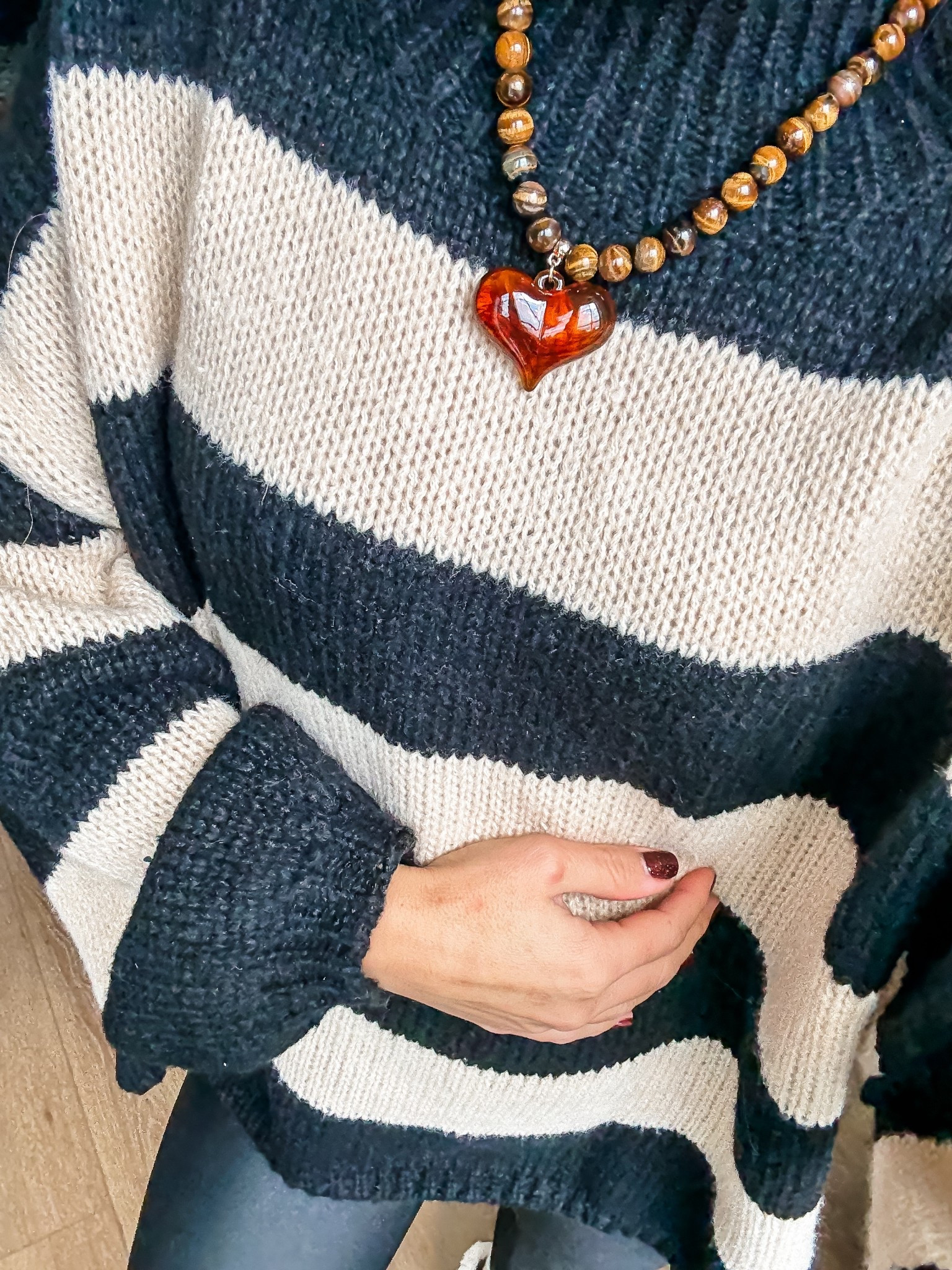 Small sweater, heart necklace, Amazon fashion

#LTKFindsUnder50 #LTKSaleAlert