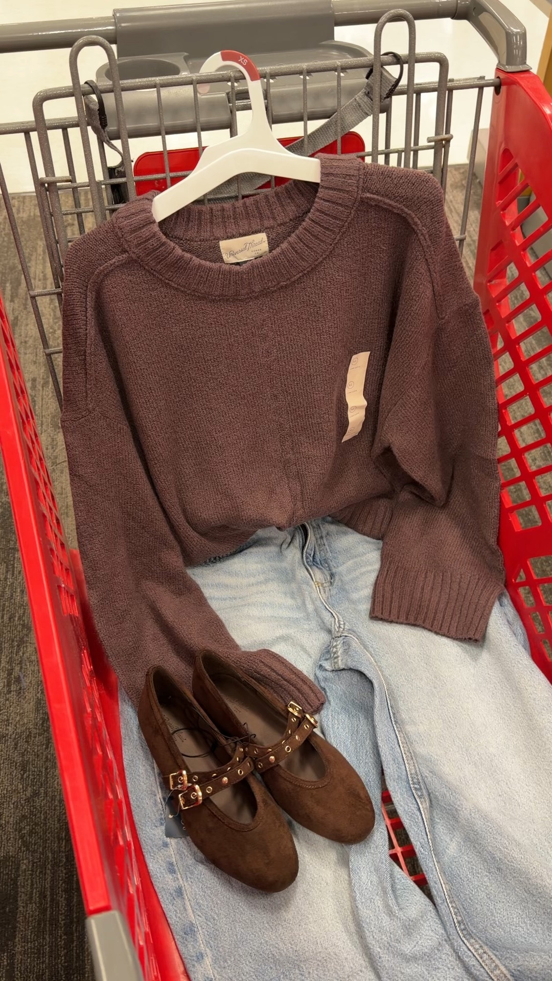 Target outfit idea with this super soft sweater that gets great reviews, feels nice in person! Size up for oversized fit. #targetstyle #targetcreator