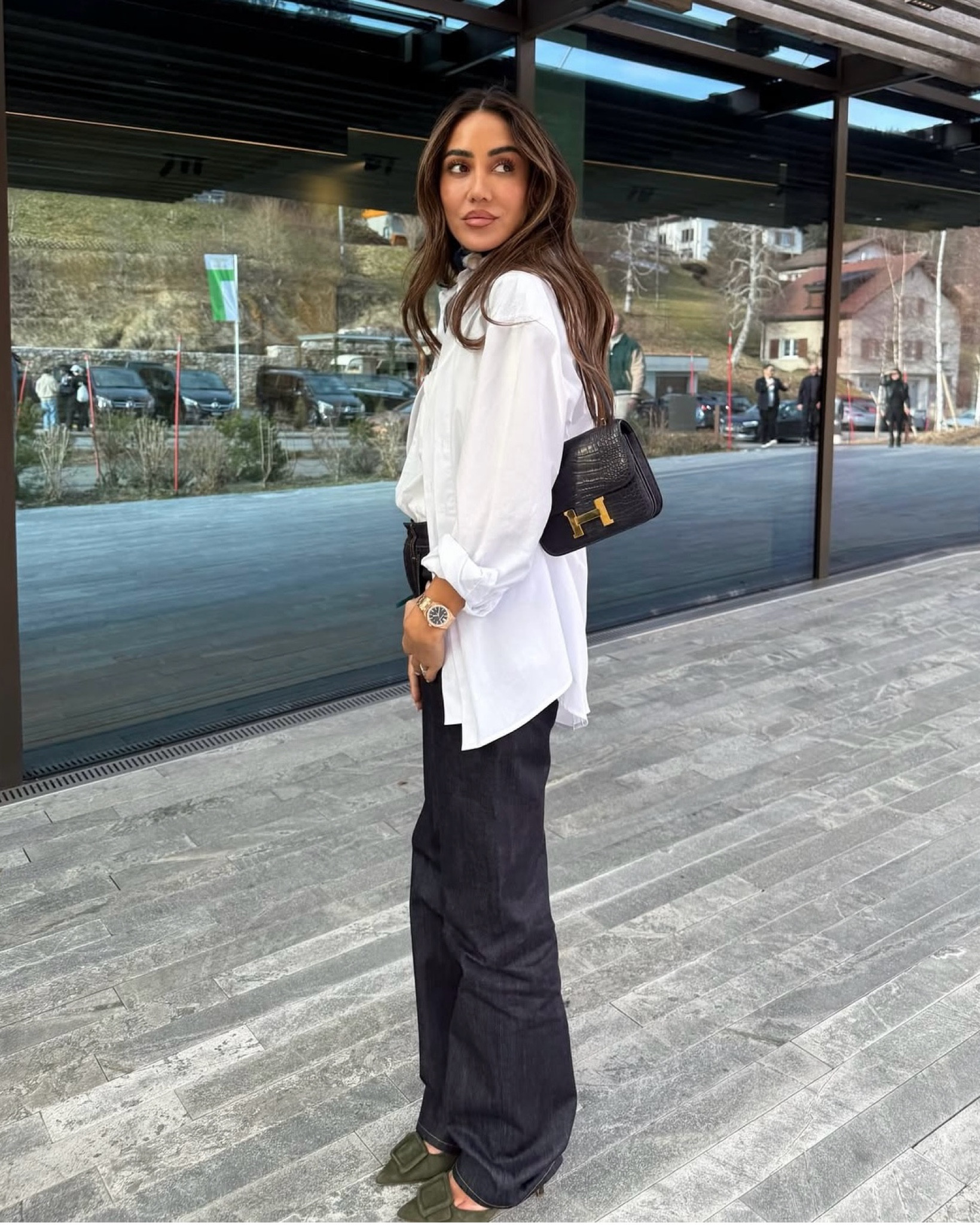 Feeling great in this casual outfit! Obsessed with my new Manolo Blahnik pumps. 👠

Have you started shopping for spring pieces yet? I have! 🤭

#LTKShoeCrush #LTKStyleTip #LTKSeasonal