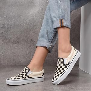 Vans Women's UA Classic Slip-On Sneakers | Amazon (US)