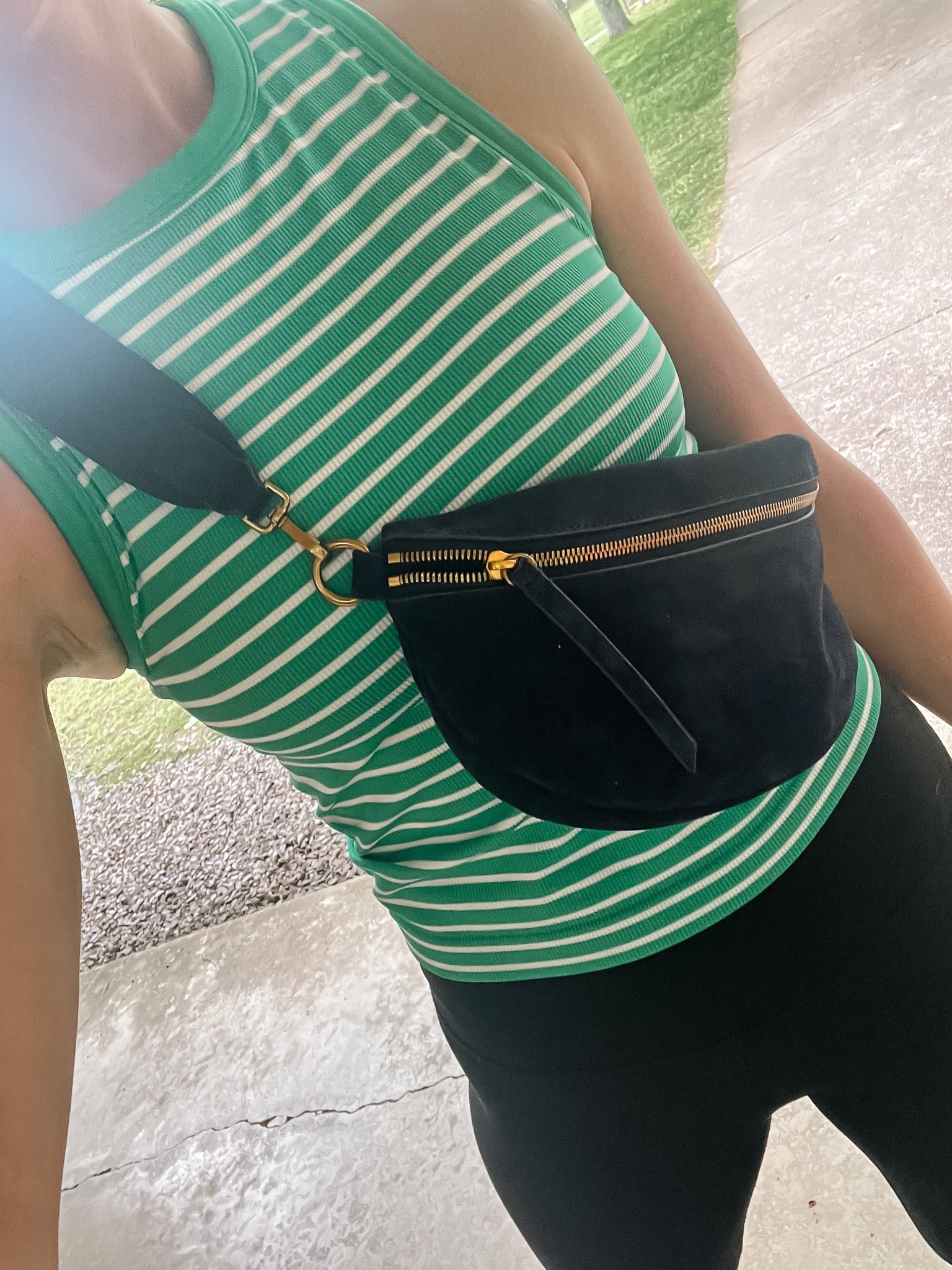 Here’s the green option in that workout top I’m loving!

#LTKdayinmylife #LTKfitnessgoals #LTKootd