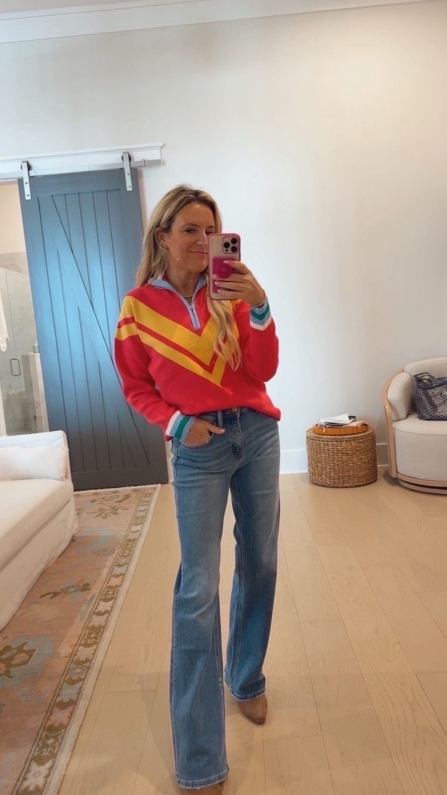 Loving this sweater and jeans combo

Follow my LTK @thefancyashley on the @shop.LTK app to view this post and get my exclusive app-only content!



#LTKSeasonal #LTKootd