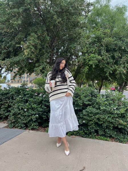 Another cozy spring fit, we got some fresher weather so I busted out the sweater again but paired it with this cute white maxi skirt and it was perfect 🤍☁️

#LTKstyletip #LTKmidsize #LTKSeasonal