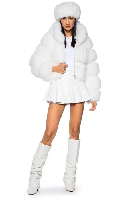 AZALEA WANG MUFFIN SOFT AND LUXE CROP FUR JACKET IN WHITE | AKIRA
