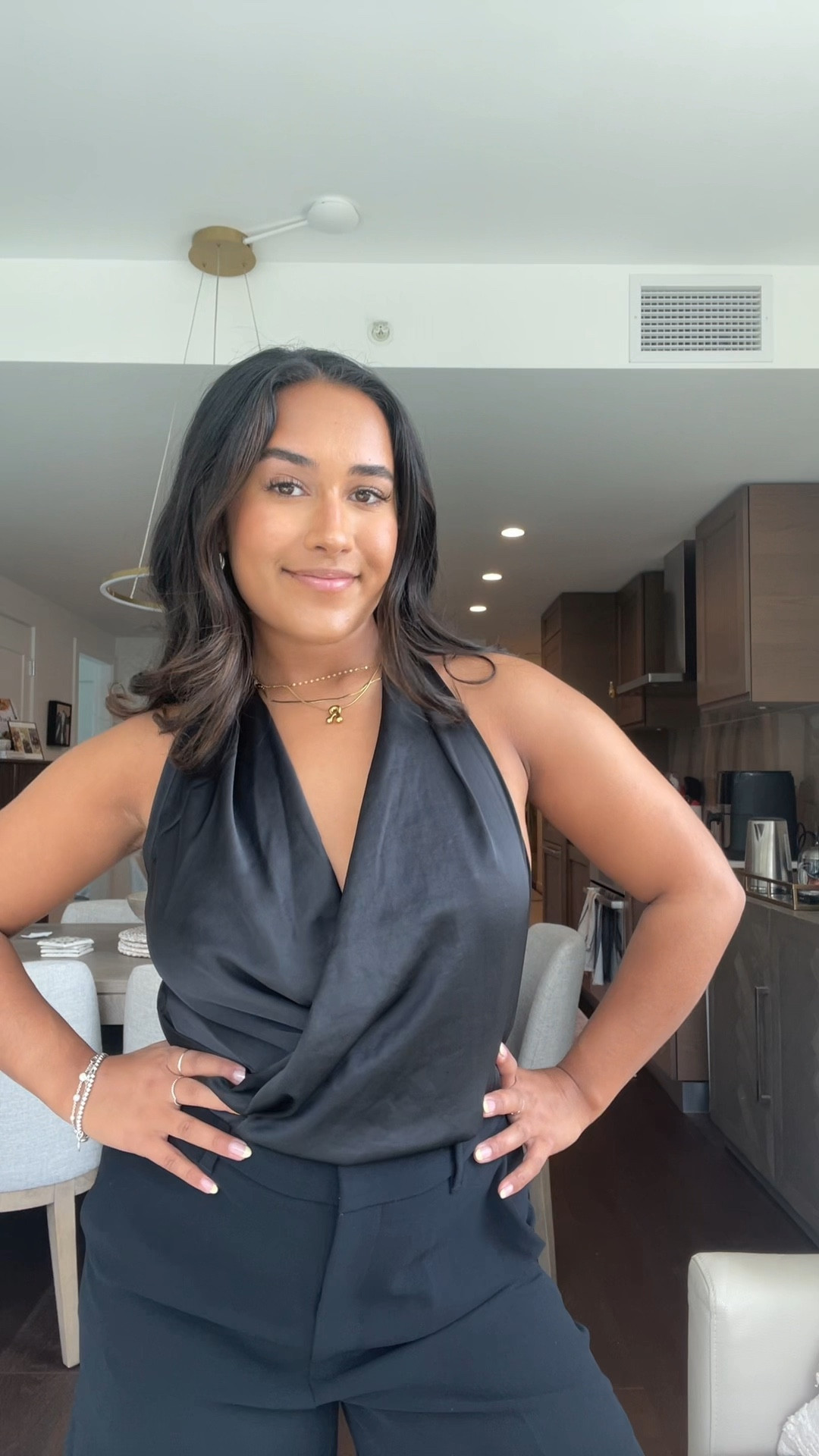 Aritzia try on 🖤 XS/S in tops, 6 in the shorts

#aritzia #aritziahaul #aritziatryon #blacktop #blackshorts #satintop #backpack #basictank 

#LTKsummer #LTKcanada #LTKstyletip