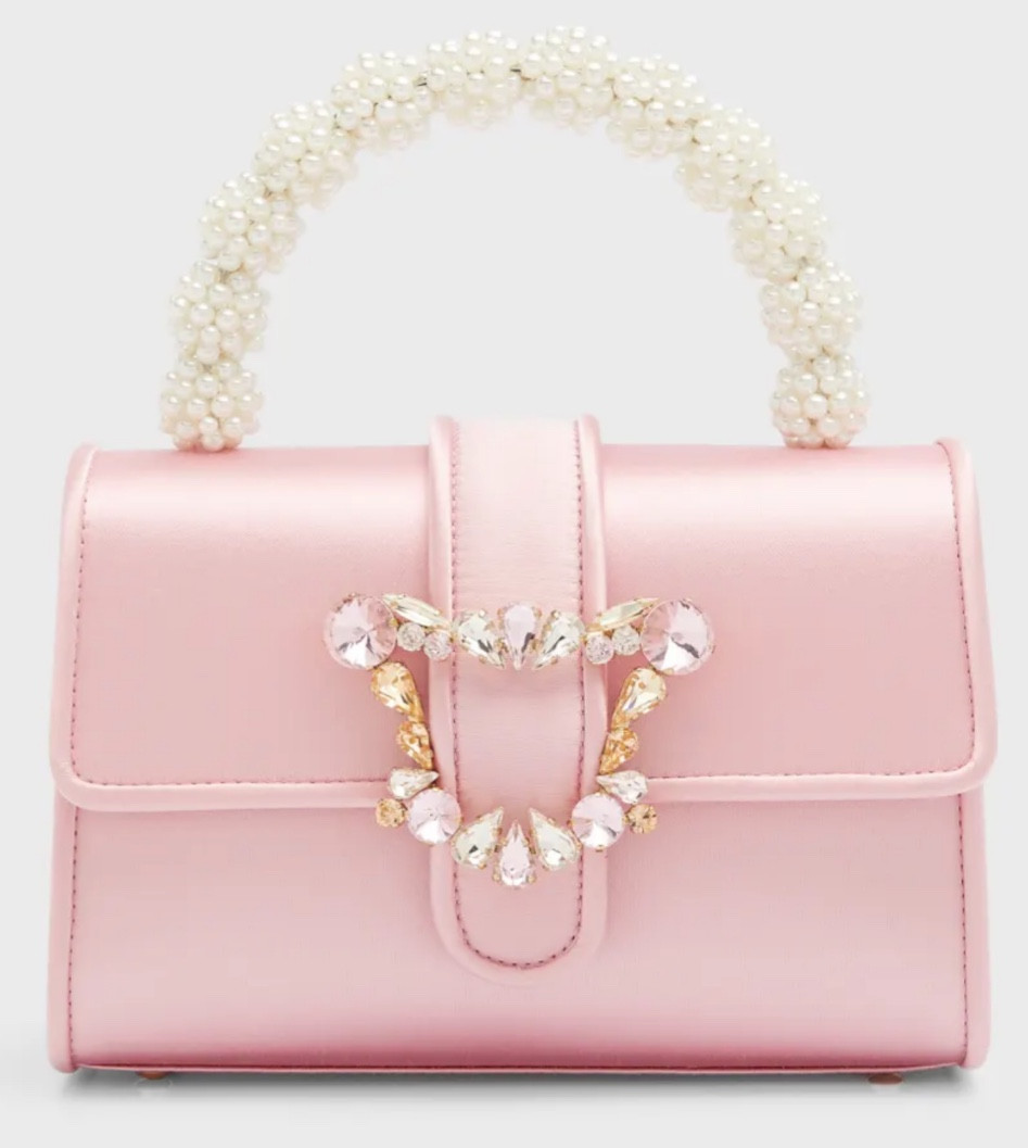 Neiman's Bridal Purse Sale Finds 🤍

#LTKSeasonal #LTKstyletip #LTKwedding