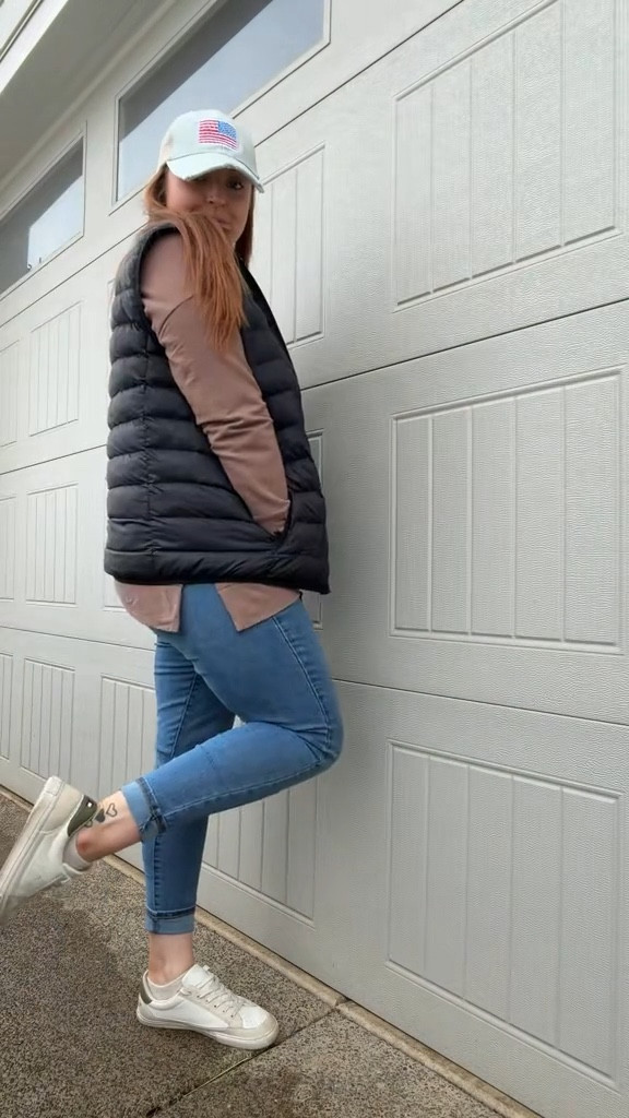 Mom outfits 

#LTKootd #LTKmomlife #LTKMidsize