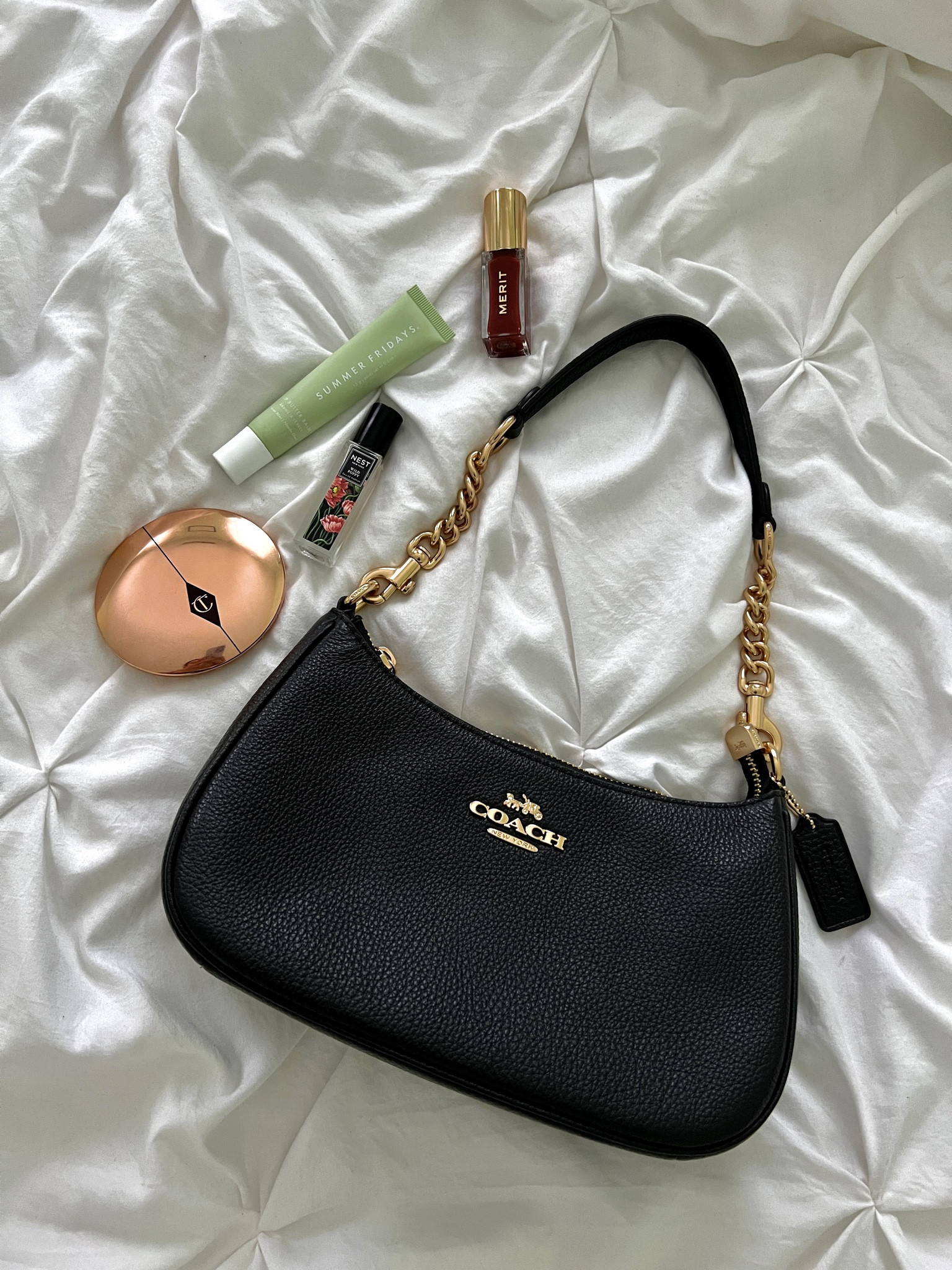 The BEST summer bag + my essentials!

#LTKSaleAlert #LTKSummerSales #LTKStyleTip
