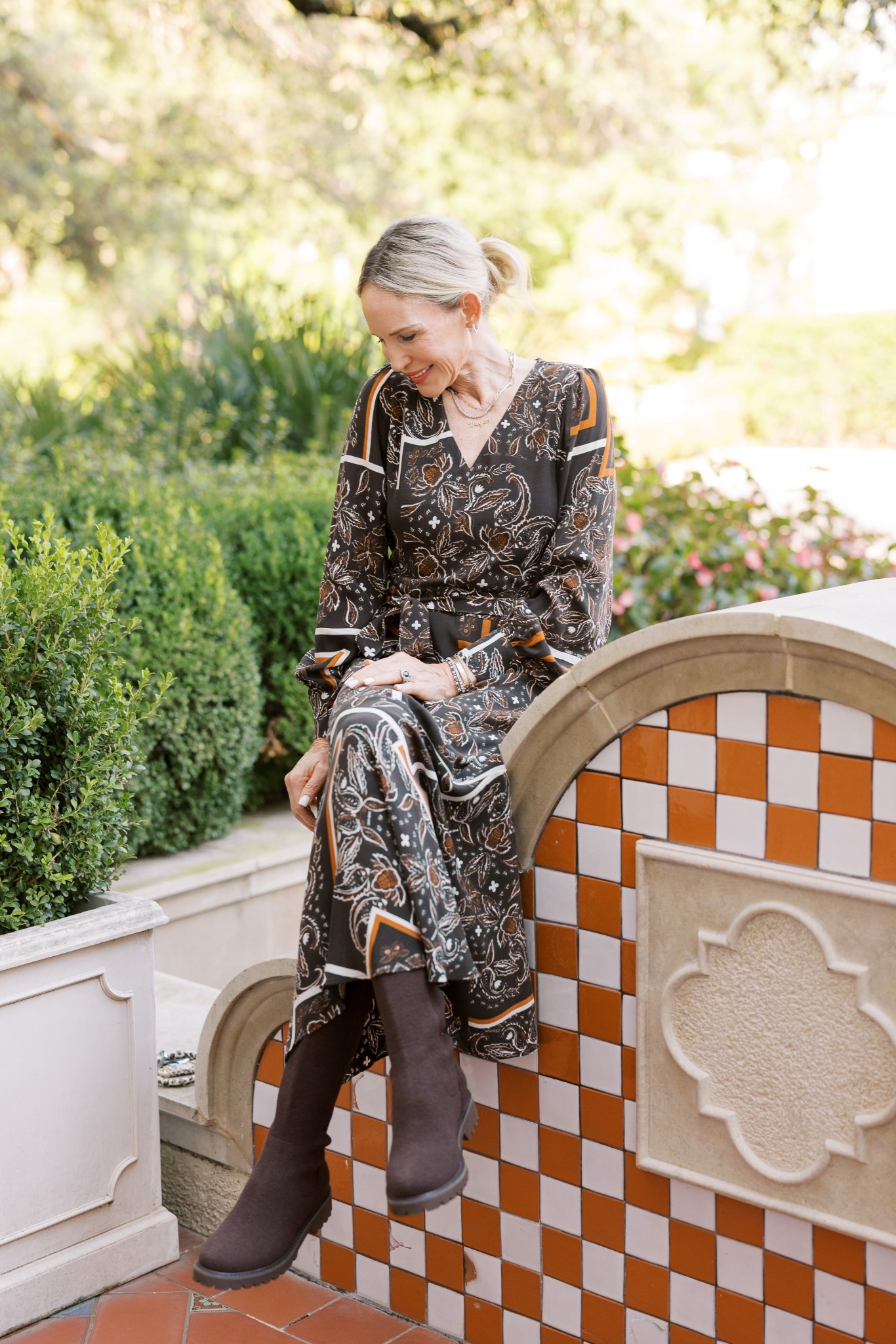 Such a cute dress for fall and these boots are waterproof and soooo comfy! Save at VAVAIA with code megans10

#LTKOver40 #LTKSeasonal #LTKShoeCrush