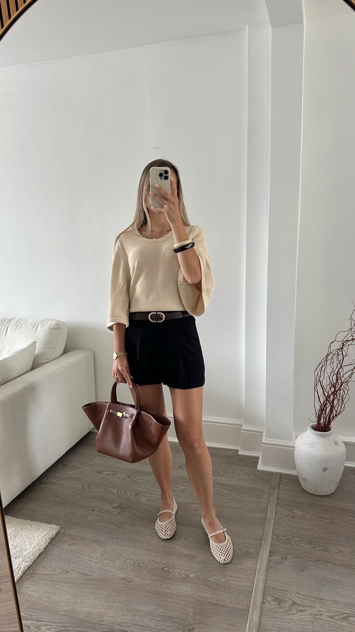 Effortlessly chic summer outfit love these black shorts 😍

#LTKuk #LTKsummer #LTKeurope