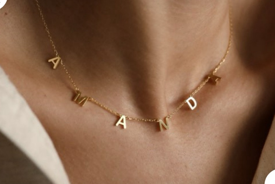 my favorite necklace is on sale for 30% off. Only $25 on Etsy! 
Initial necklace
Name necklace
Gold necklace 
Silver necklace 
Caitlynminimalist
Jewelry for her
Holiday 
Beauty 
Christmas gift for her 
Christmas gift for mom
Christmas gift for daughter 
Caitlyn minimalist 
Perfect Christmas gift!! Doesn’t tarnish  

#LTKsalealert #LTKfindsunder50 #LTKGiftGuide