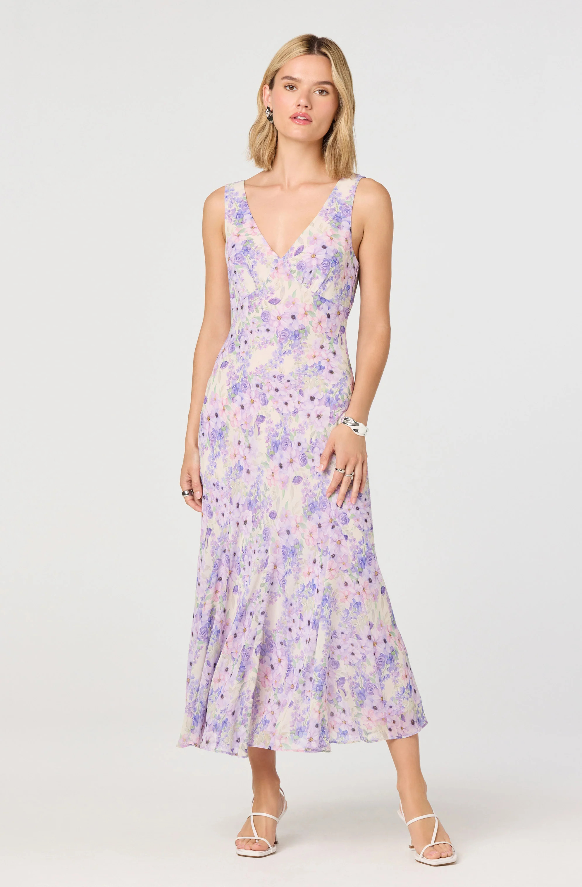 Symone Floral V-Neck Maxi Dress - Purple floral / XS | ASTR The Label (US)