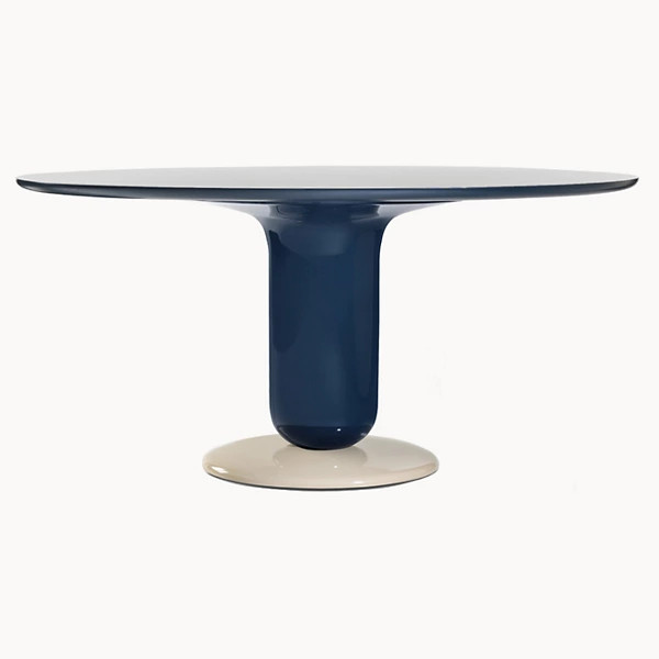 Explorer Round Dining Table 4 | Lumens