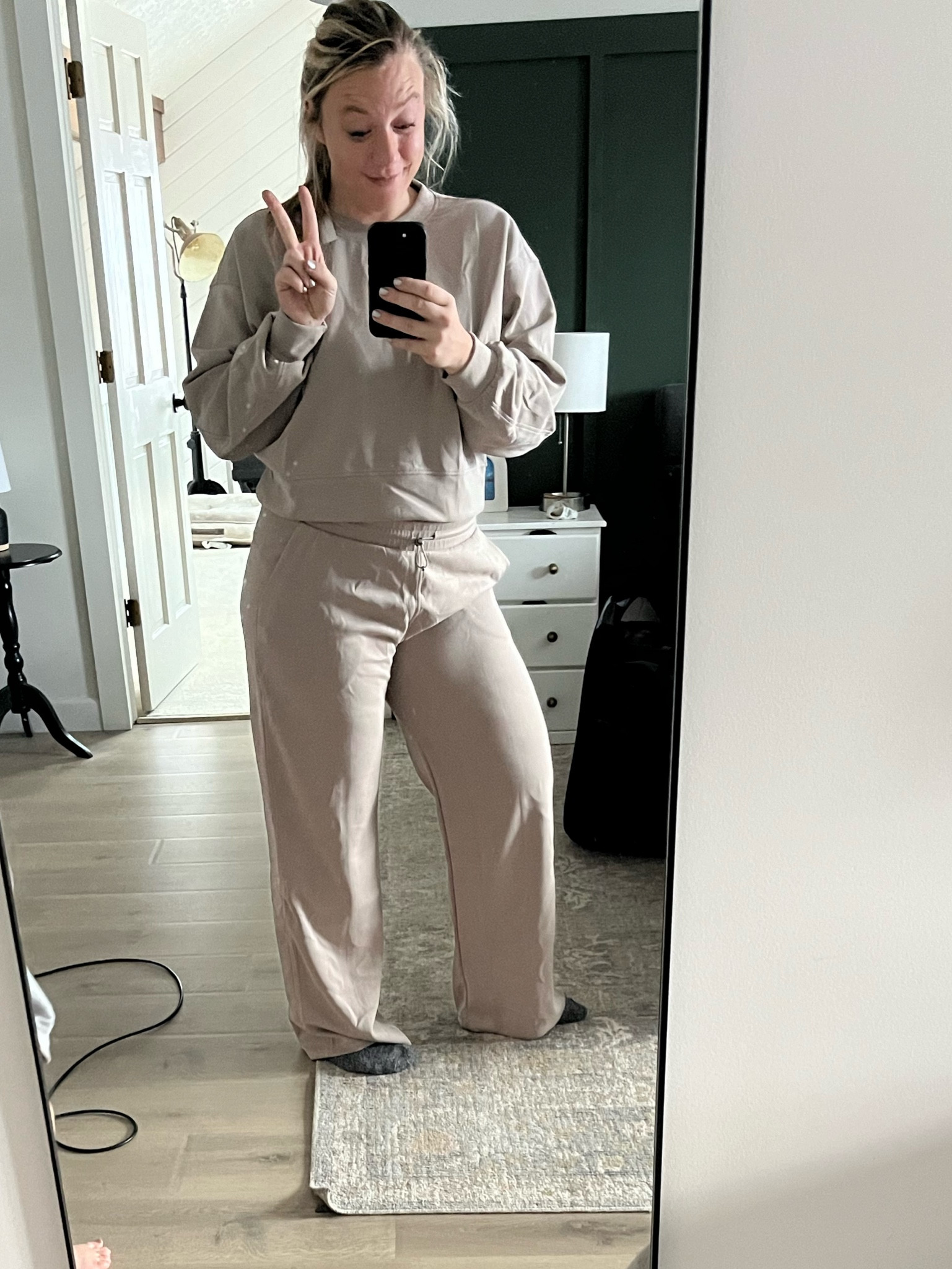 Shout out to companies that make sweat pants in multiple lengths! 👏👏👏

#LTKActive #LTKTravel #LTKMidsize