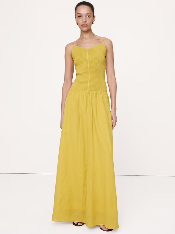 Easy, effortless, and perfect for warm-weather days 🤍 This linen-cotton flowing dress from Banana Republic has that relaxed luxury feel I always look for. Lightweight, breathable, and beautifully draped, it’s the kind of piece that works just as well for vacation, brunch, or an elevated everyday look.

#BananaRepublic #LinenDress #SummerStyle #LTKStyle #LTKFinds #EffortlessStyle #ResortWear #ClassicStyle #NeutralWardrobe #TimelessFashion

#LTKootd #LTKSeasonal #LTKOver40