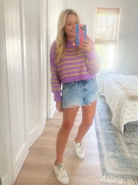 Free people purple sweater and it’s soo cute! Wearing a small 

#LTKstyletip #LTKfindsunder100 #LTKSeasonal