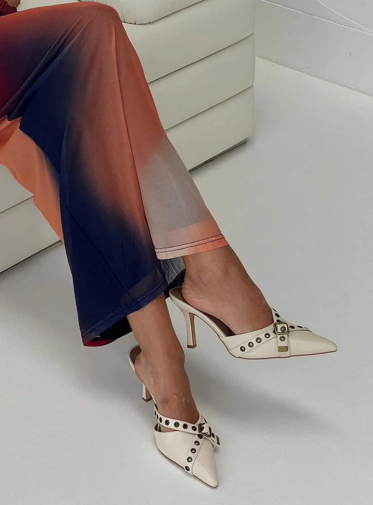 Compelling Pointed Toe Heels Beige | Princess Polly US