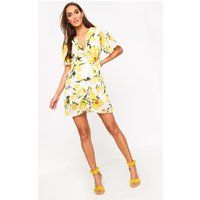 Lemon Print Wrap Dress | PrettyLittleThing US