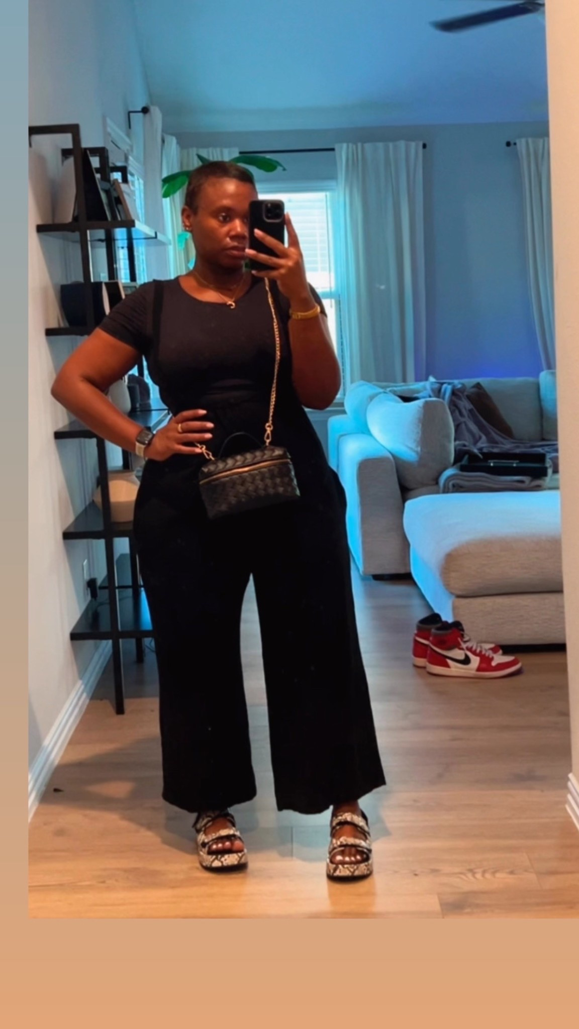 Super casual spring errands ootd

#LTKShoeCrush #LTKOver40