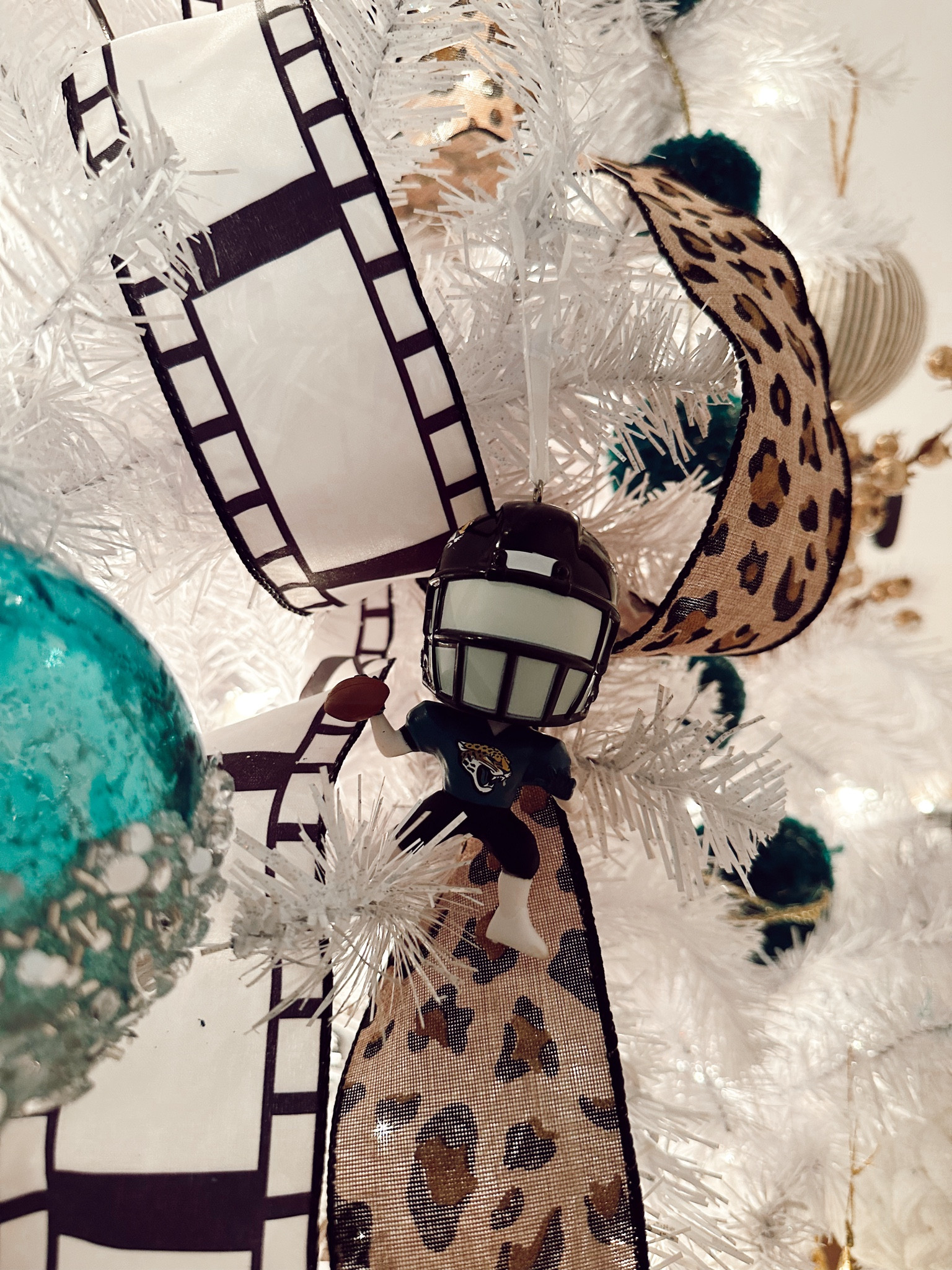 Media room tree up close! 

#christmastreedecor 

#LTKSeasonal #LTKhome #LTKHoliday