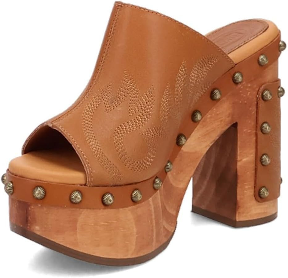 Dingo Women's Free Spirit Wedge Sandal | Amazon (US)