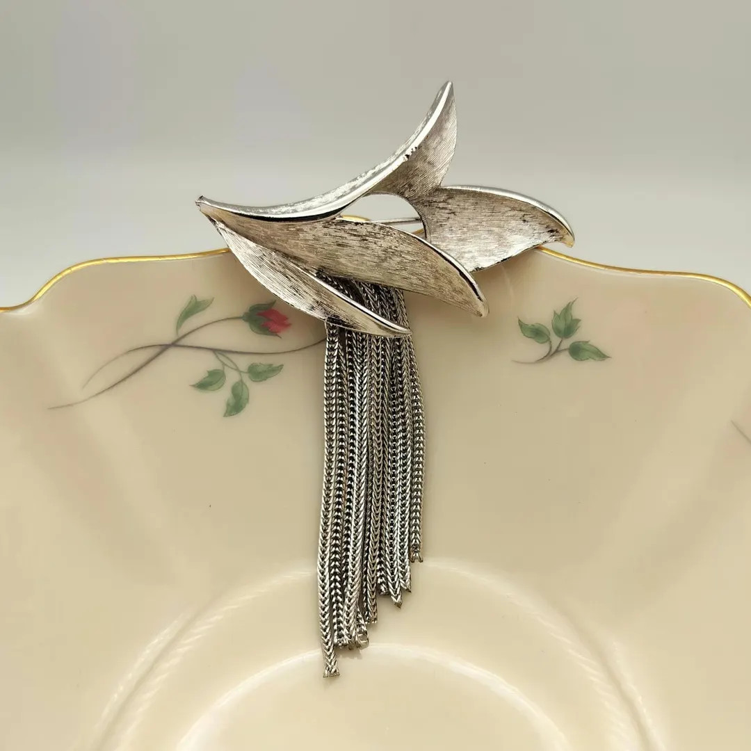 Vintage Silver-tone Tassel Brooch, Abstract Leaf Design - Etsy Canada | Etsy (US)