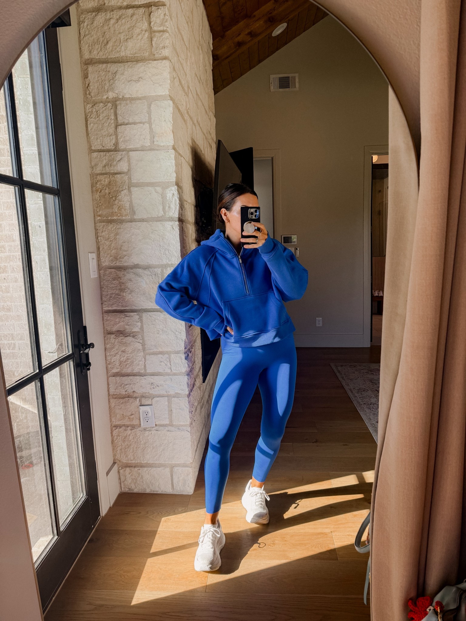 Sweatshirt: XL
Leggings: large (BWCXSPANX)


#LTKOver40 #LTKdayinmylife #LTKfitnessgoals