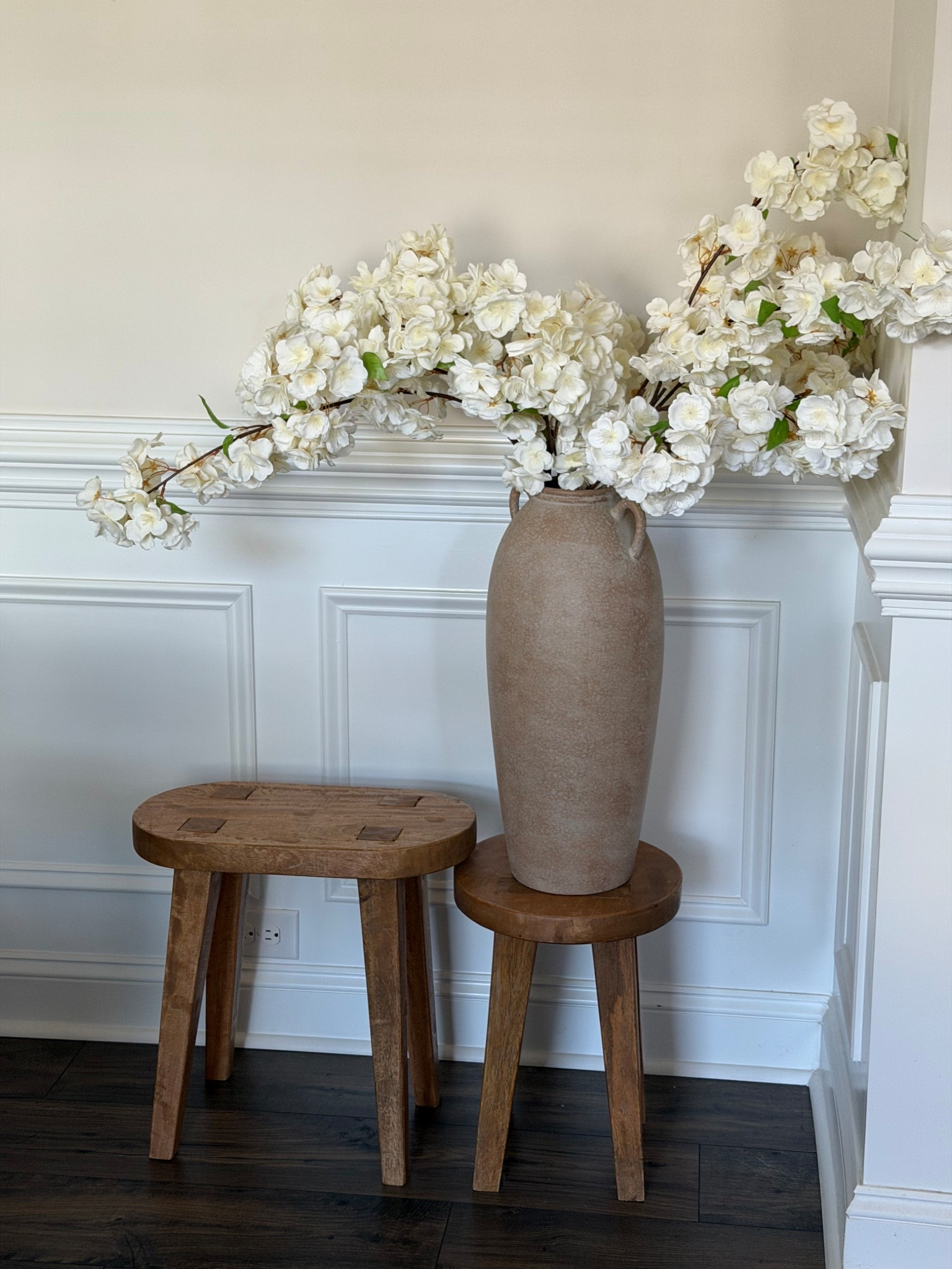 Corner styling 

#LTKHome