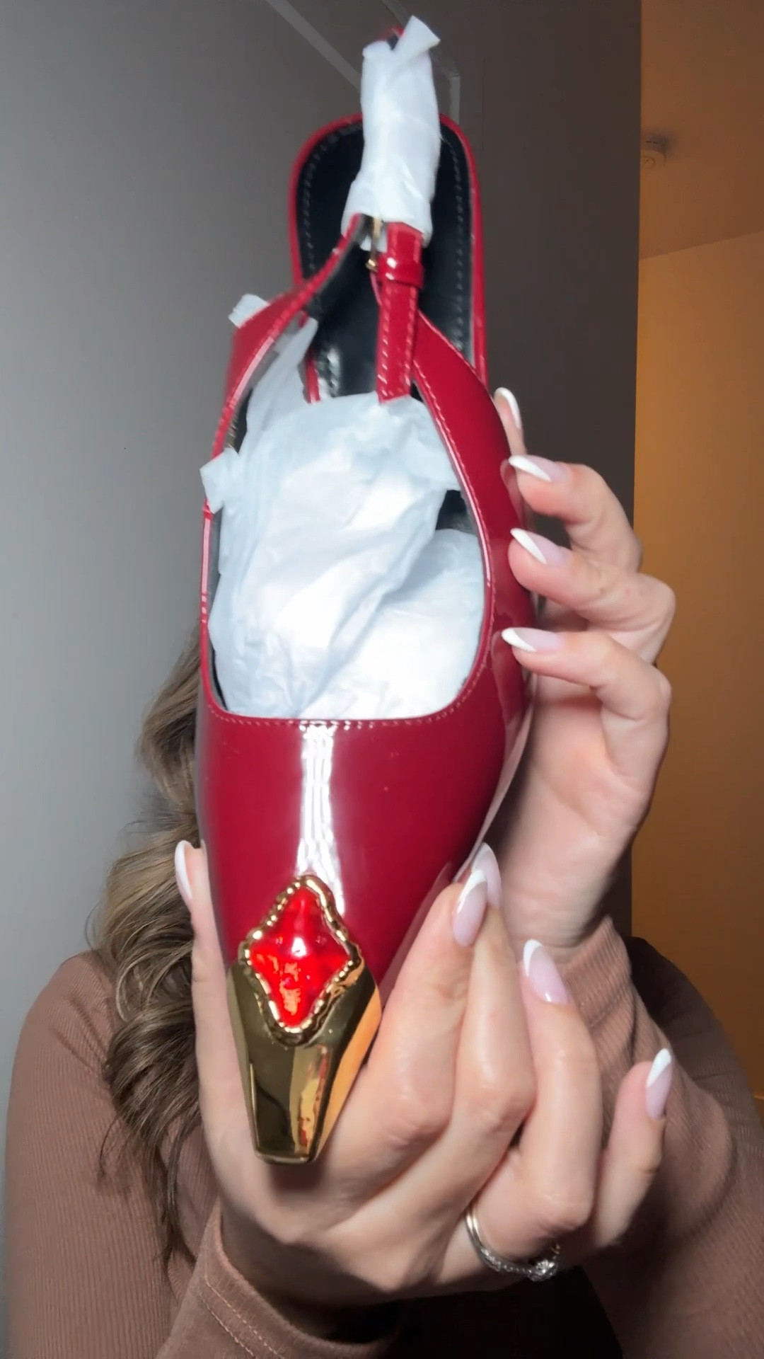 Burgundy stiletto pumps!! Are giving luxury!!


#LTKFindsUnder50 #LTKootd #LTKFindsUnder100