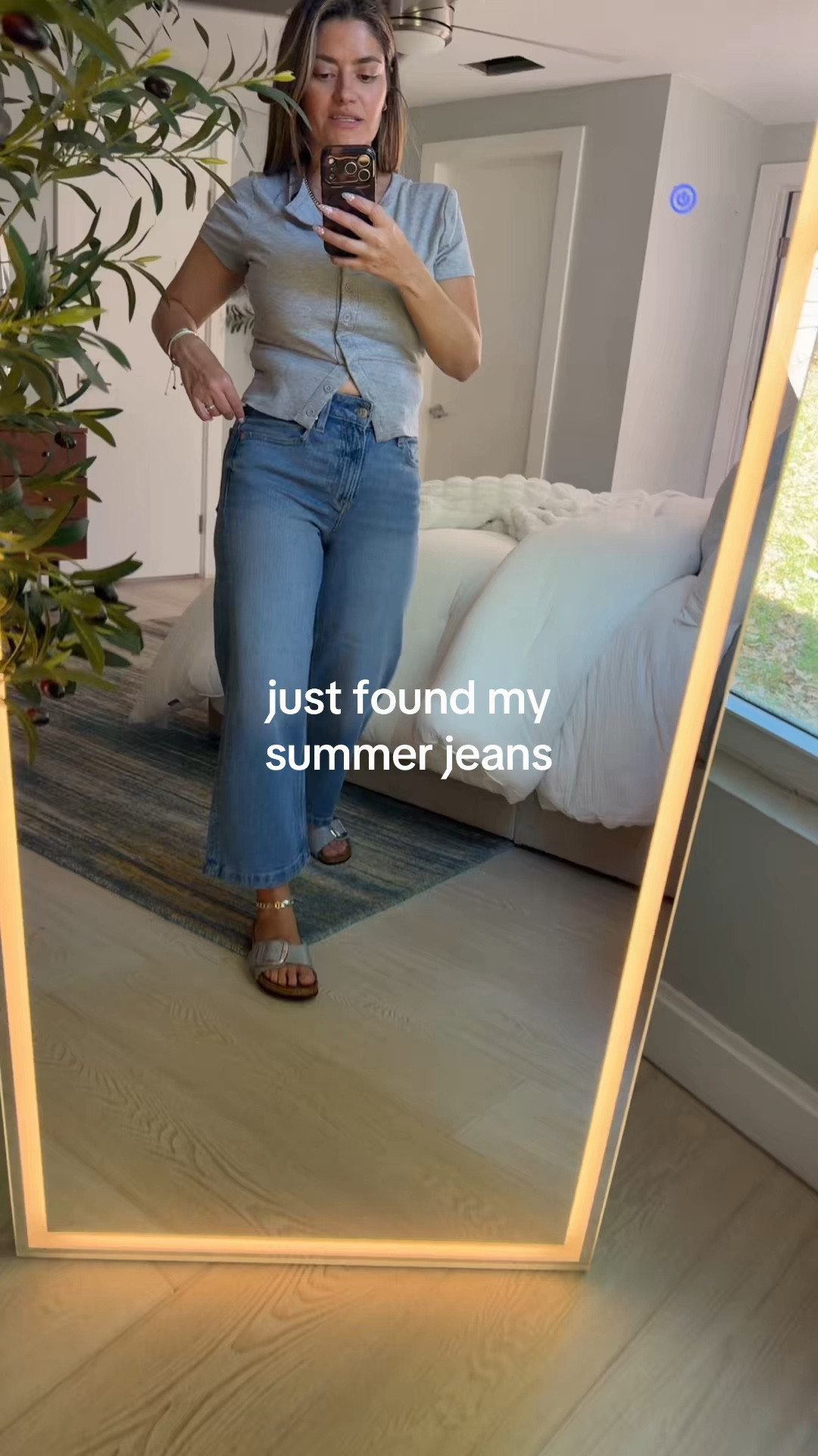 Gap jeans#LTKSpringSale 

#LTKPetite #LTKootd