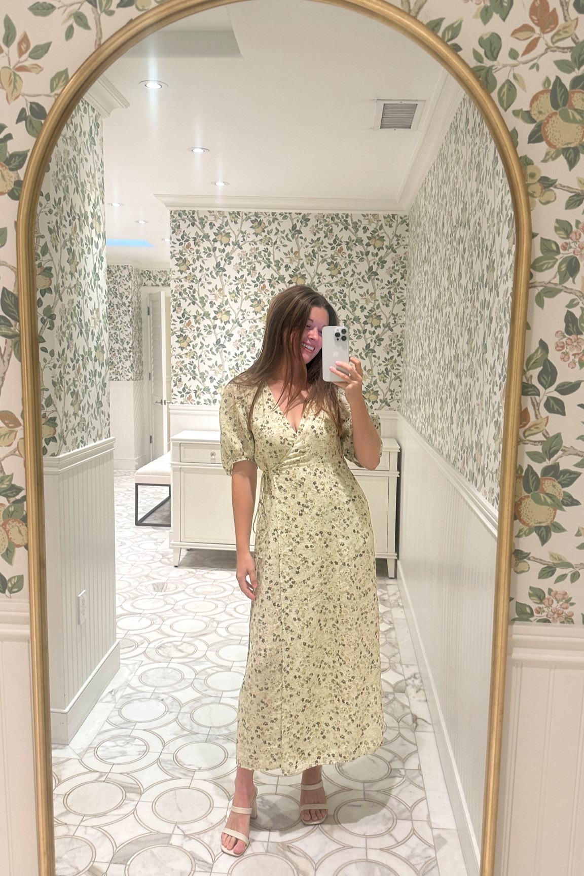 date night dress 💐 

#LTKSaleAlert #LTKSeasonal