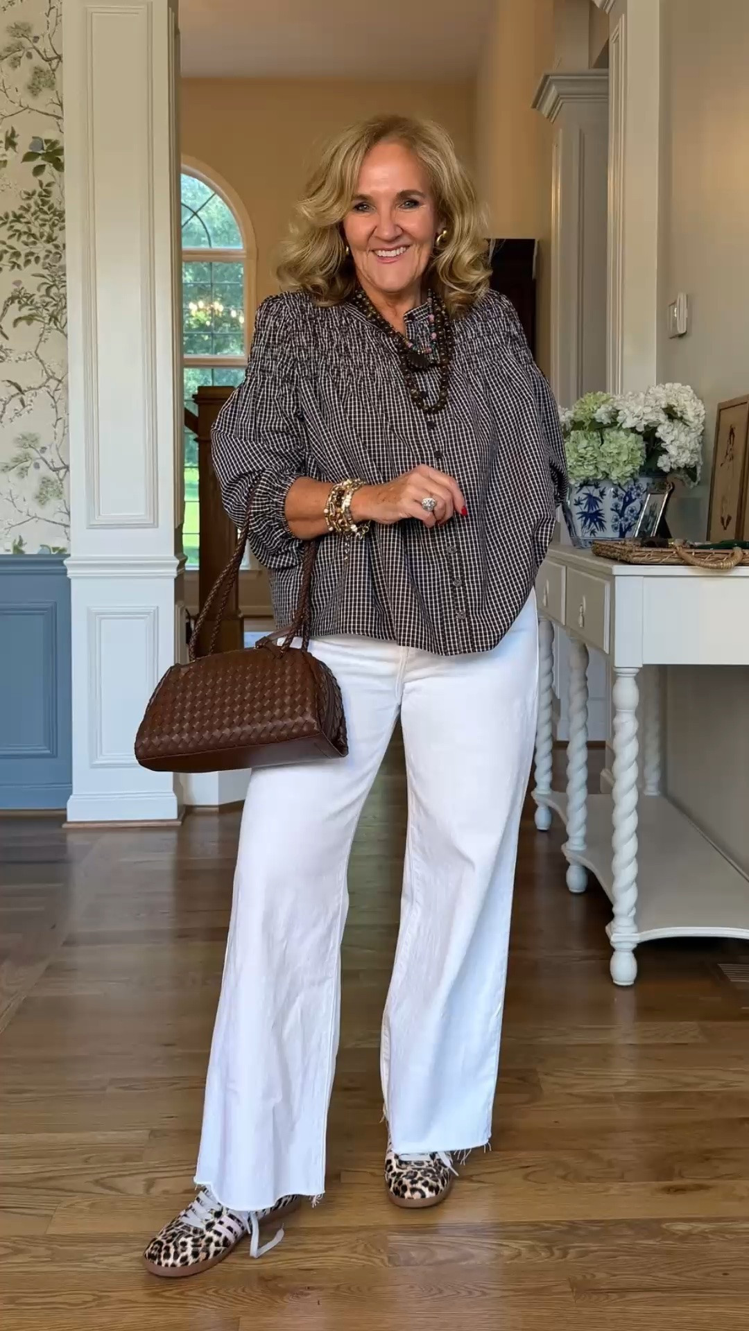 Use code NANETTE15 and get 15% off your 1st order at Avara

I’m wearing a medium in the top and a size 29 in the jeans. I like how the little patterned top changes the feel of the white jeans, it’s an easy combination, but it doesn’t feel boring.

#LTKgrwm #LTKdayinmylife #LTKootd