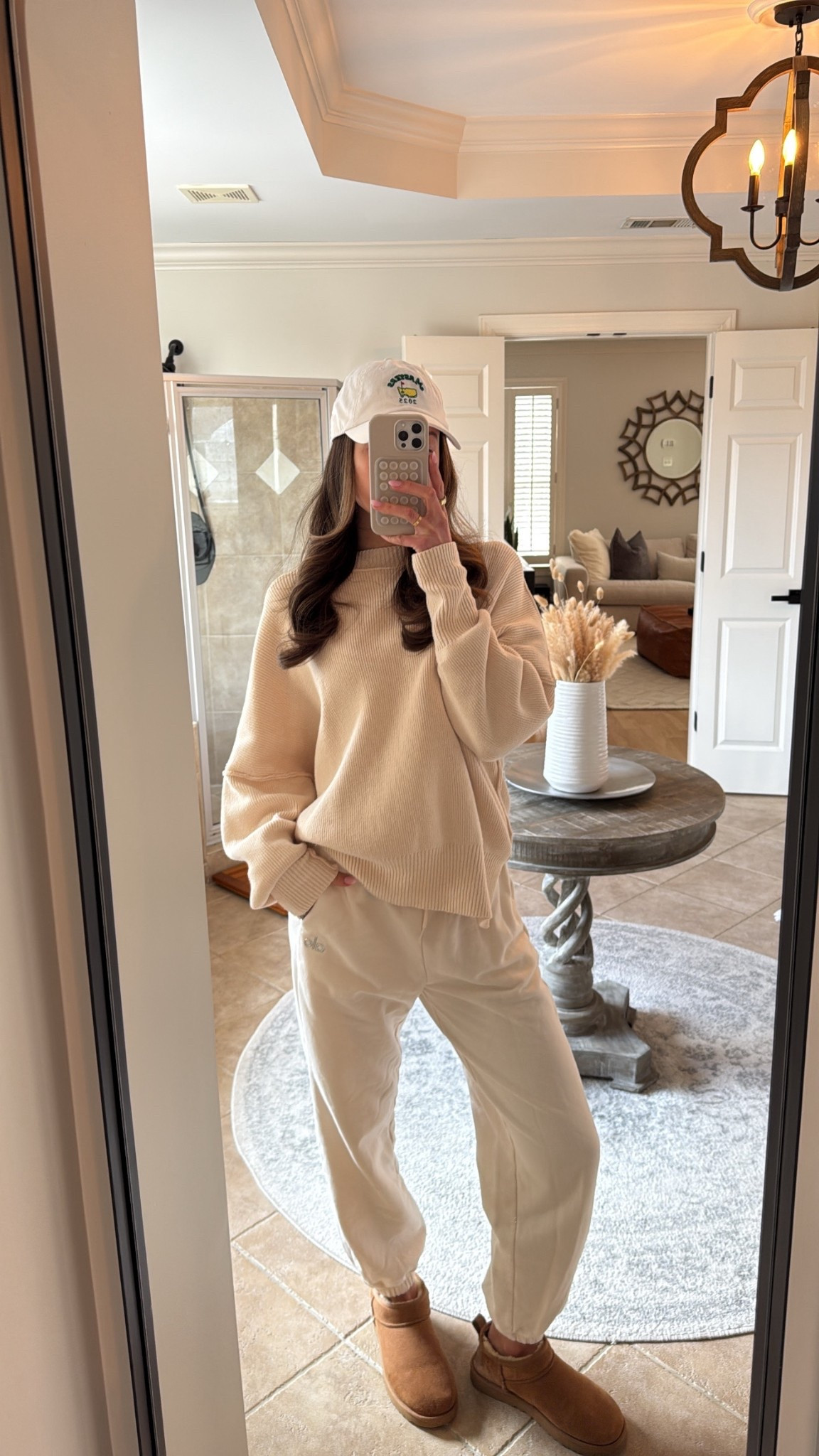 Sweatshirt is old from a boutique but I can link my sweatpants. Wearing a medium. 

#LTKootd #LTKdayinmylife