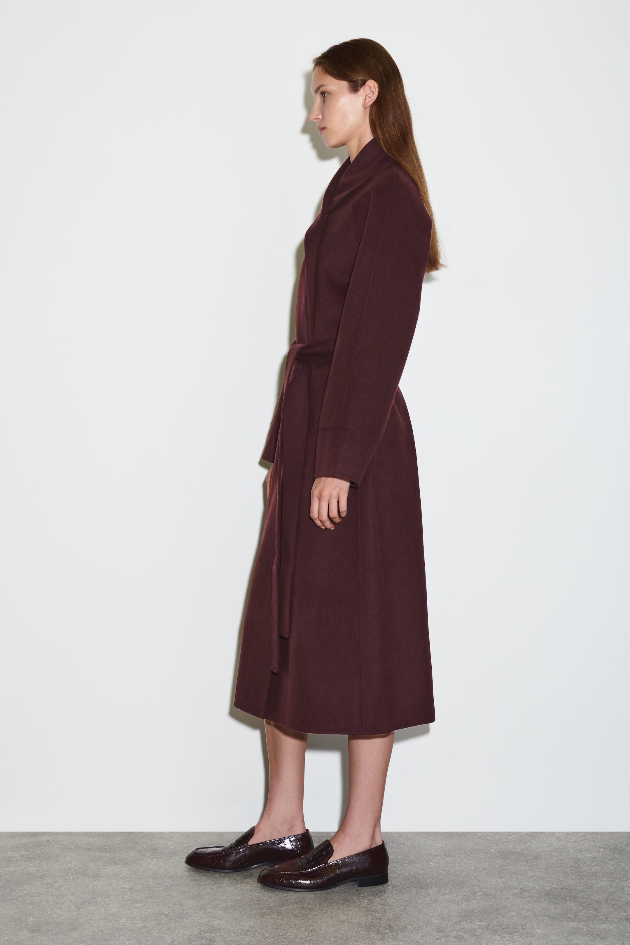 BELTED DOUBLE-FACED WOOL COAT - BURGUNDY | COS | COS UK
