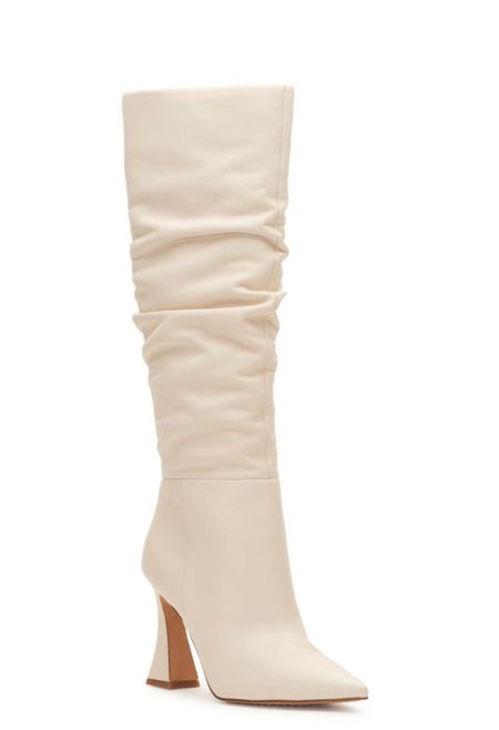 The perfect white boots! 

#LTKshoecrush #LTKHoliday #LTKsalealert