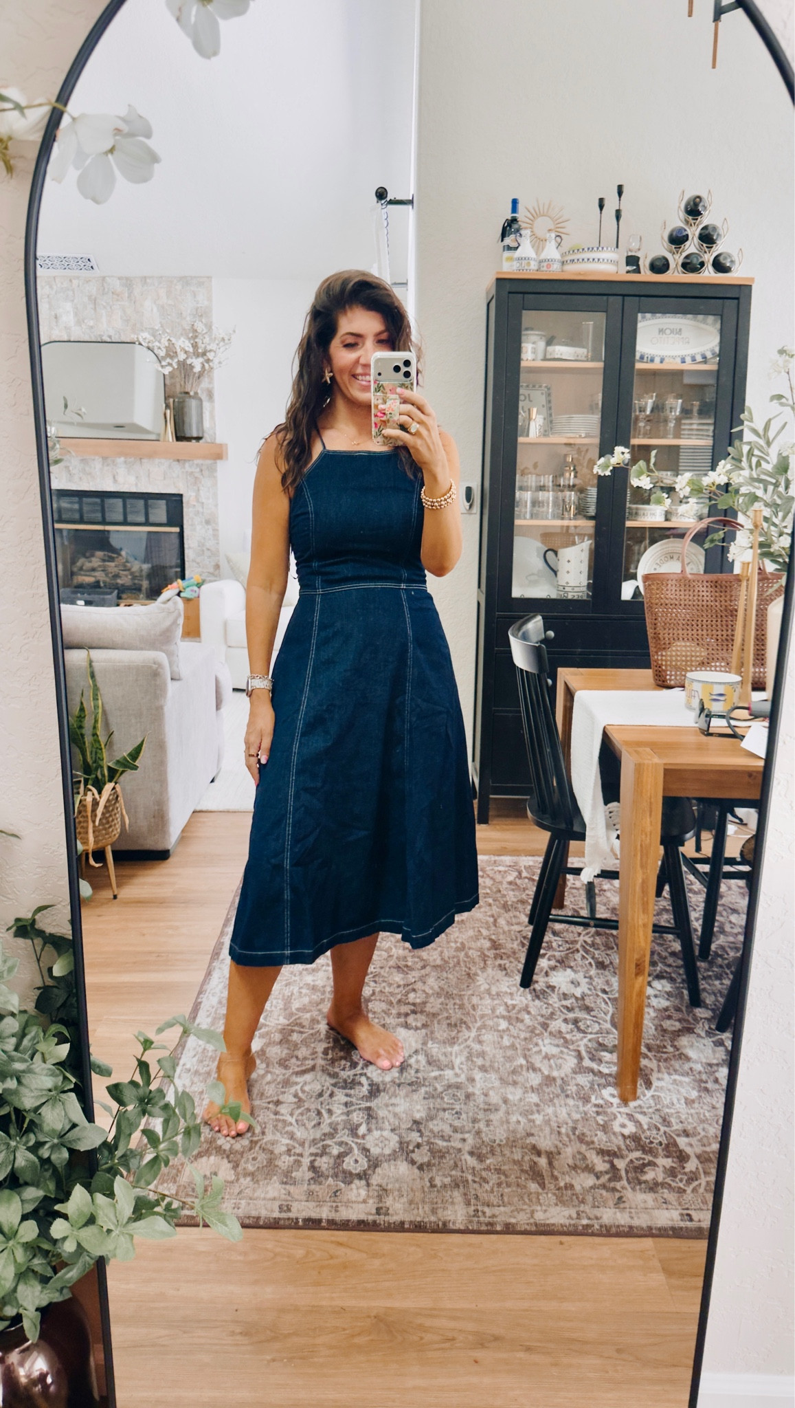 In a medium regular dress

#LTKMidsize #LTKOver40 #LTKSeasonal