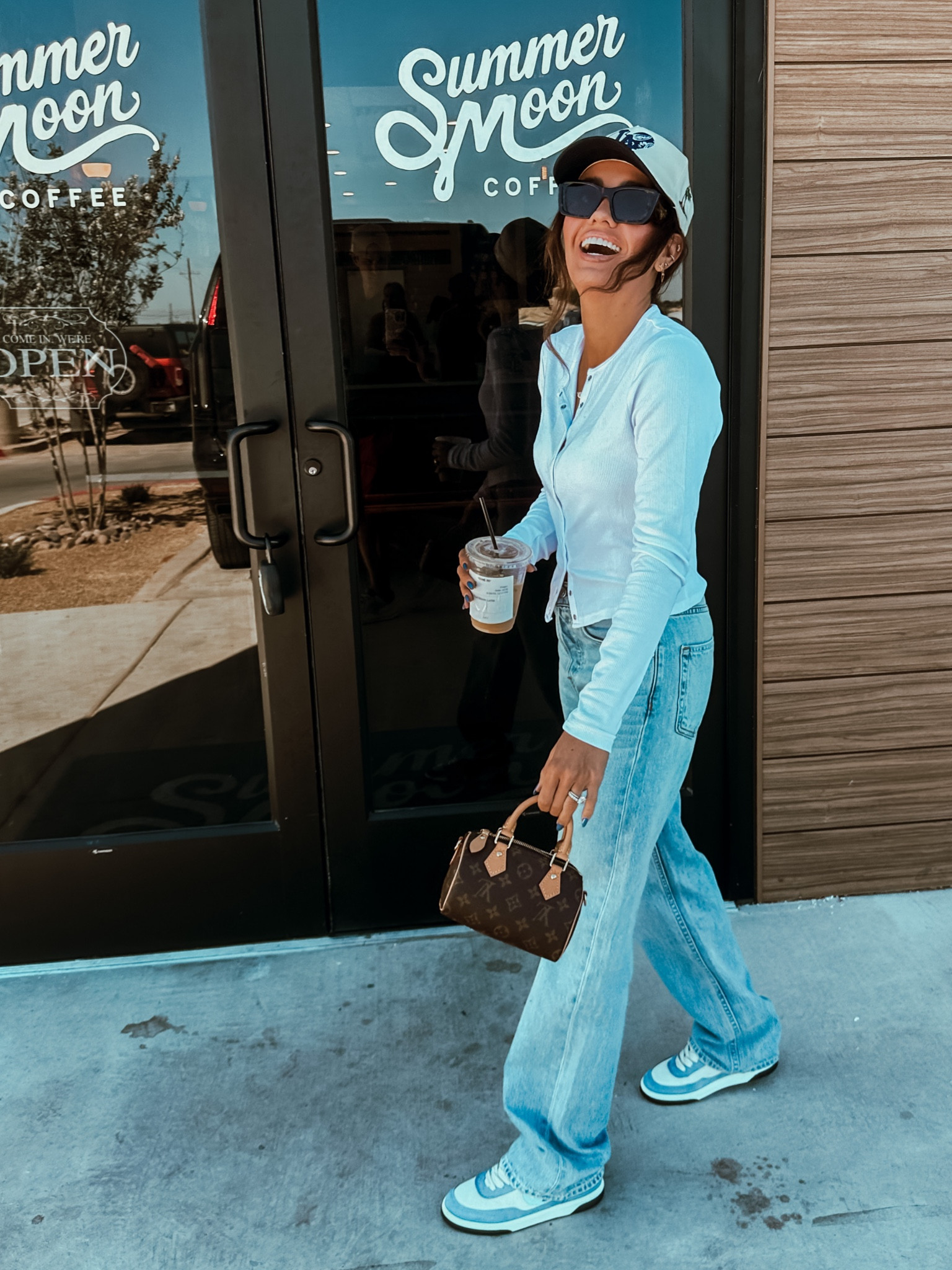 Coffee outfit ☕️

#LTKstyletip #LTKfindsunder100 #LTKfindsunder50