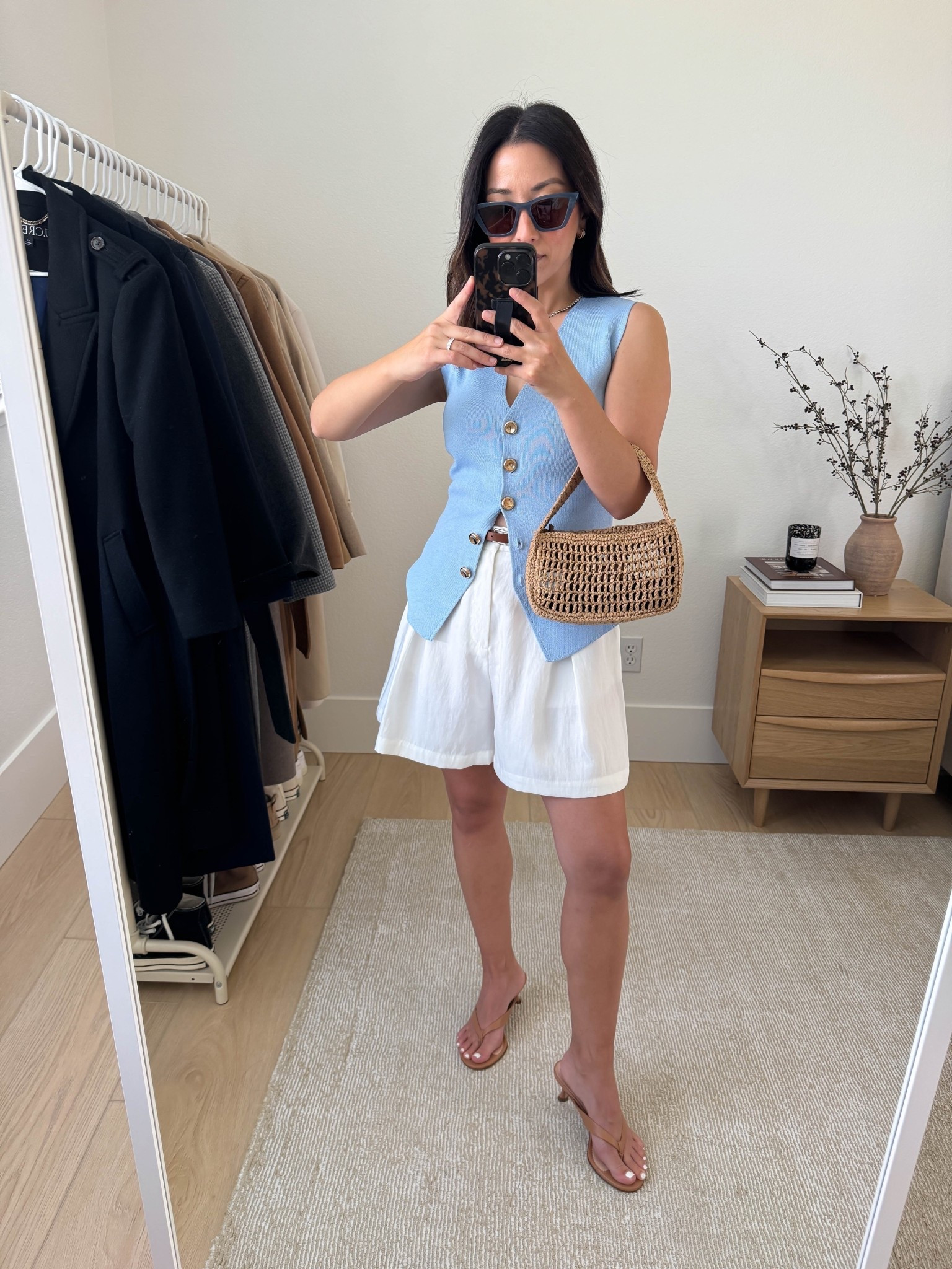 Zara outfits that are actually petite-friendly. This is a fine knit thicker vest. Stunning color blue. I'm wearing a small and it runs snug. If you have boobs, I'd say size up at least 1. 

Zara trouser shorts small
Zara vest small
J.Crew heels 5 (old)
J.Crew bag
Z Supply sunglasses
Dorsey James necklace 15"
J.Crew belt


#LTKPetite #LTKStyleTip #LTKShoeCrush