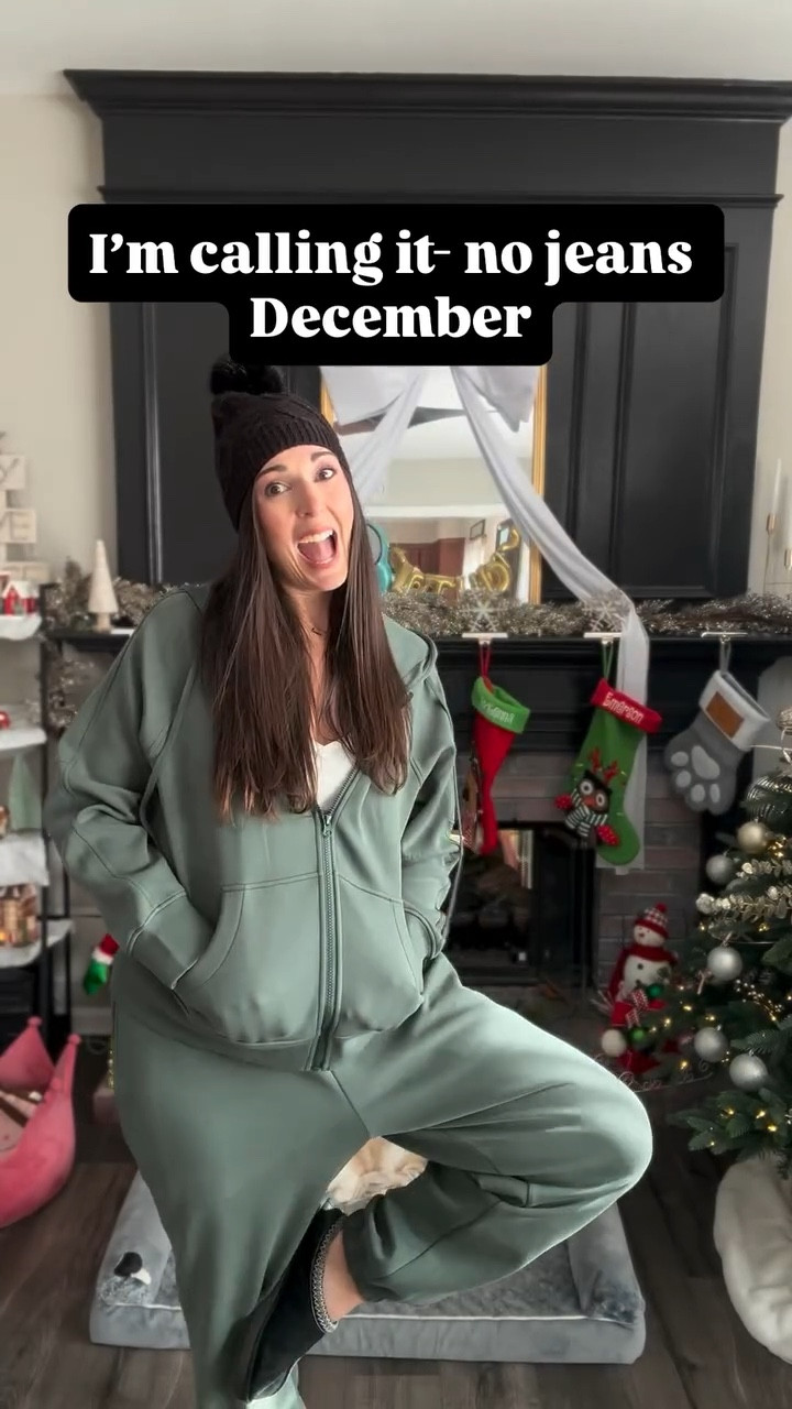 Use code CH20 for an extra 20% off!!
No jeans December! Who’s with me? We all need a comfy outfit to hang around in or run errands in. I chose this one in the pretty pine green so I look festive AND put together AND on trend when I leave the house! It’s the set from my friends at colorfulkoala #colorfulkoala 
I’m OBSESSED with the fabric. It’s the scuba material we all know and LOVE! And it’s MUCH more affordable than the other brand 🍋. Wearing size medium in the top- it’s slightly oversized FYI!
#reel #explore #fashion #womensfashion #style #ootd #ltkstyletip

#LTKootd #LTKGiftGuide