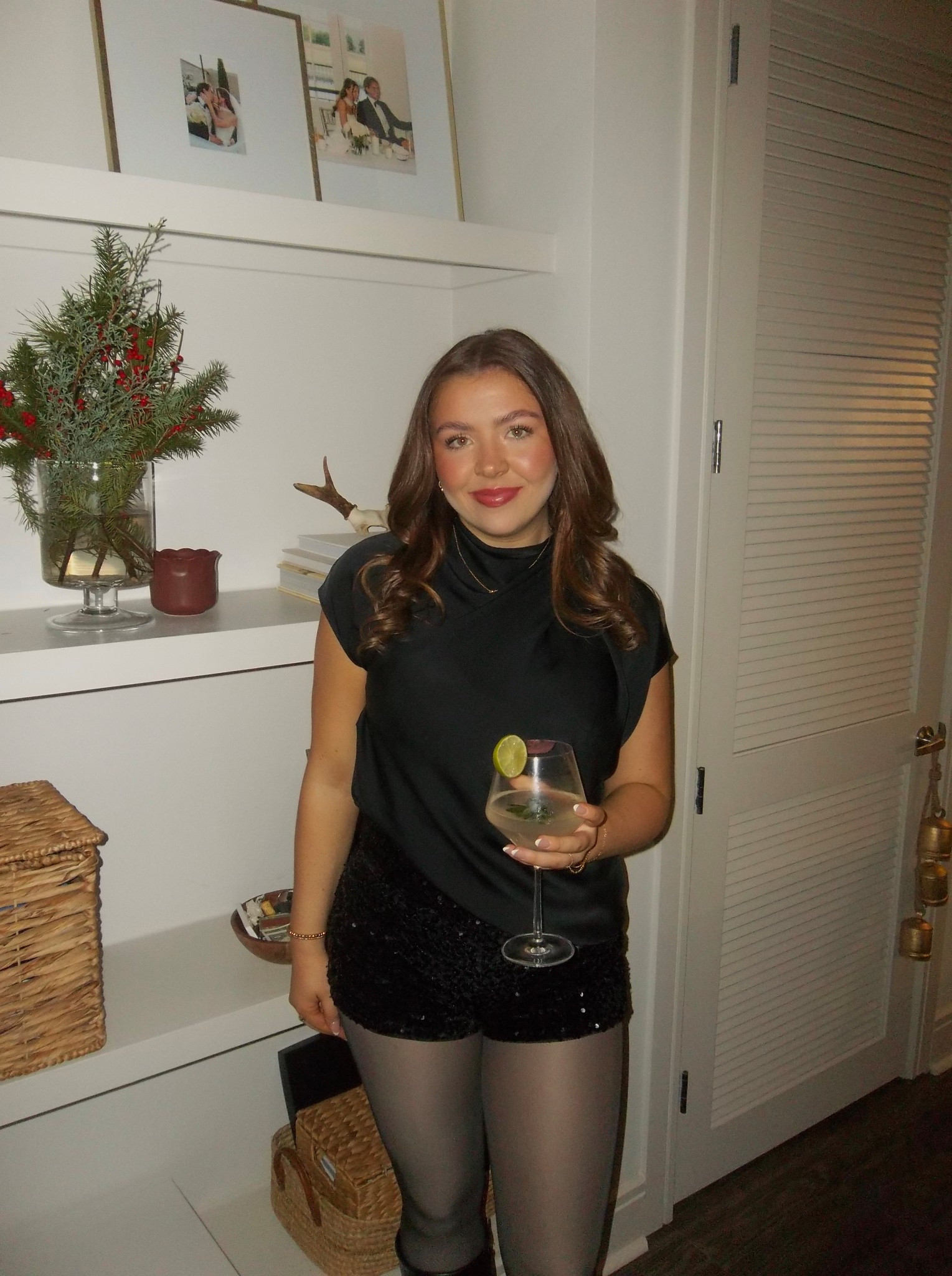 a little monochromatic moment 🦓🖤🖤 

#LTKSeasonal #LTKootd #LTKgrwm