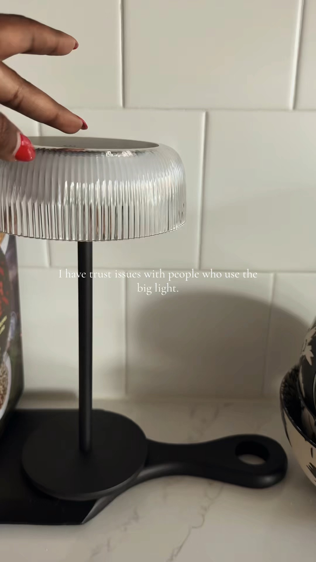 The easiest way to make your kitchen feel instantly cozier: skip the big light and add a cordless lamp.#LTKFinds #KitchenDecor #KitchenStyling #CordlessLamp #SoftLighting #HomeDecorFinds #ModernKitchen #CozyHome #NeutralHome #AmazonHome #CountertopStyling

#LTKHome #LTKHome