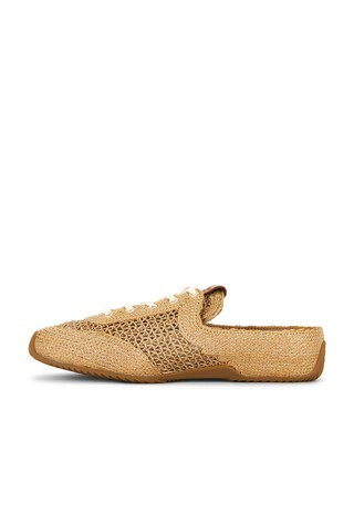 Retro Runner Slim Ultra Mule in Natural Raffia | Revolve Clothing (Global)