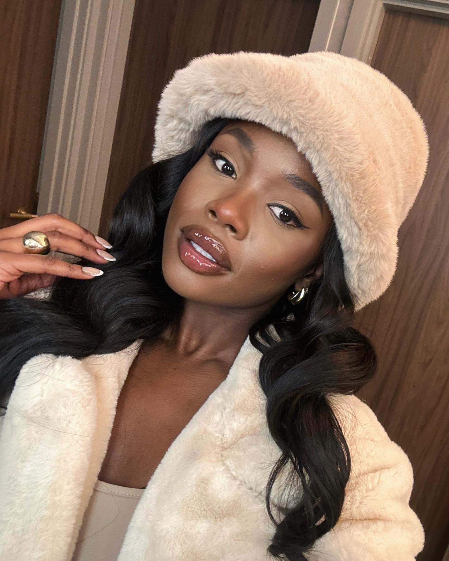 Fenty Gloss Bomb lipgloss lip combo 💄🫦


#LTKbeauty #LTKeurope