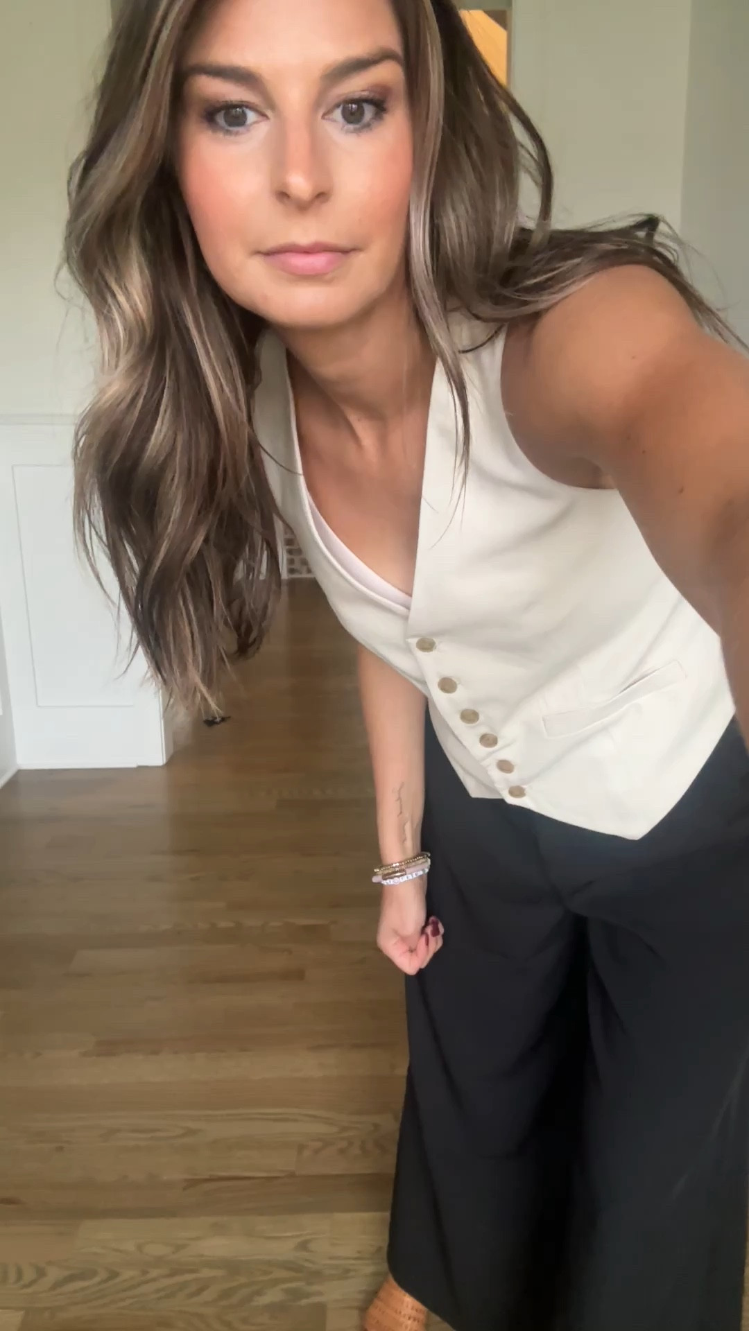 Pants 25% off code MARYMARGARET25 


#LTKStyleTip #LTKSaleAlert #LTKFindsUnder100