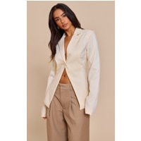 Petite Cream Open Cinched Waist Blazer | PrettyLittleThing US