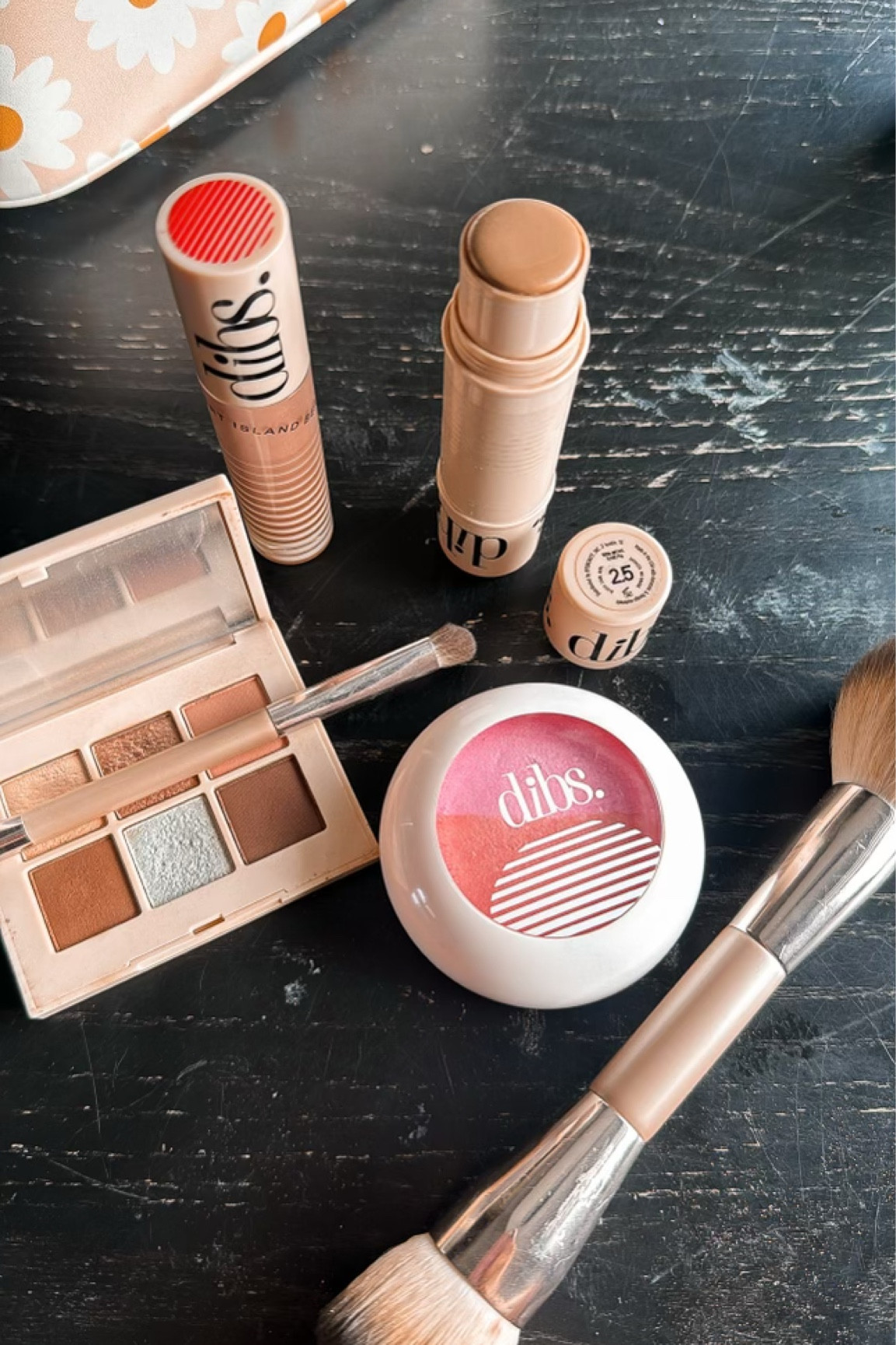 My favs from Dibs! The best blush/bronzer duo, the prettiest pink baked blush, and the perfect neutral eye shadow palette! 

My code BHORTON will get you 15% off the whole site!

#LTKFindsUnder50 #LTKBeauty