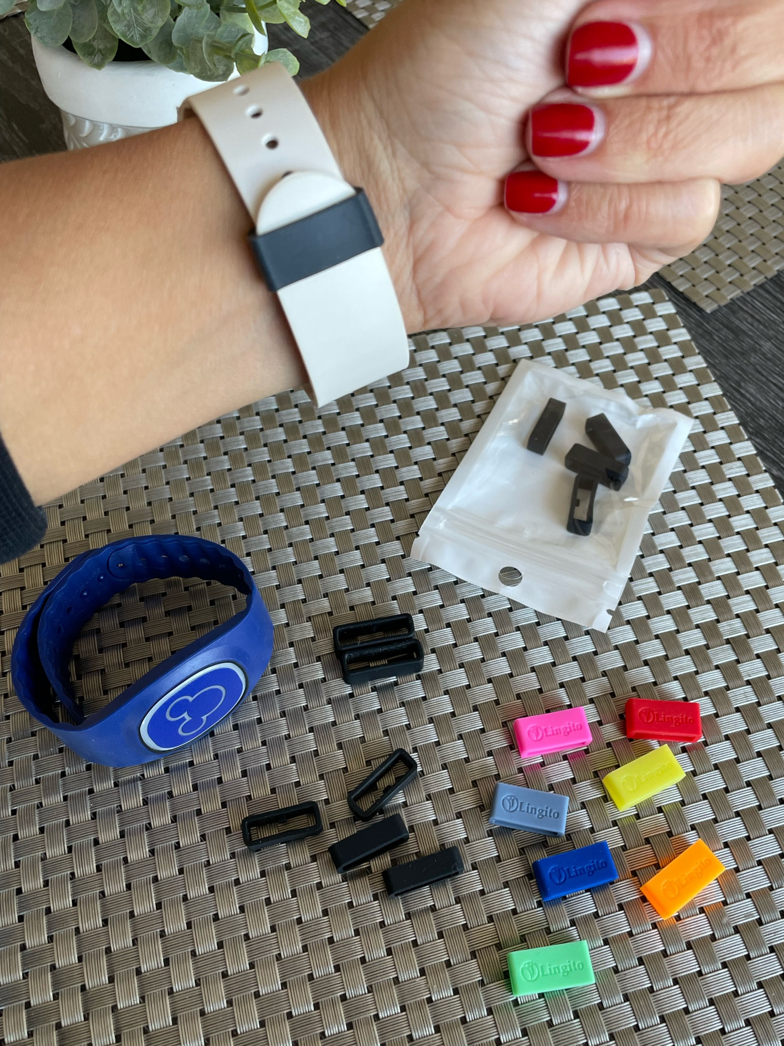 Magic band must haves for Disney! We’ve done the research to help prevent loosing those (expensive) magic bands! These exact ones are perfect (in 18mm - do NOT get 22mm)!

#LTKTravel