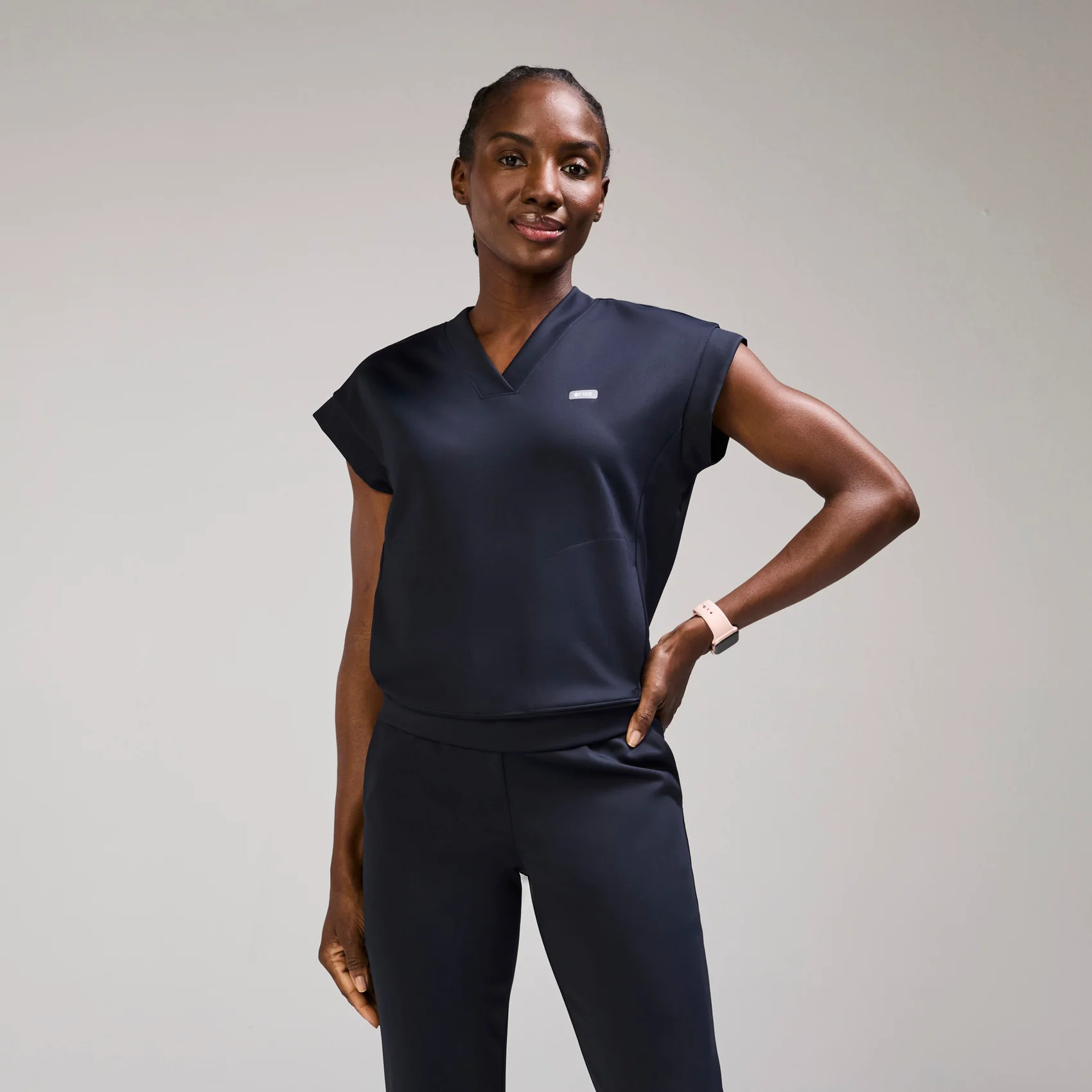 Mira FORMx V-Neck Scrub Top™ | FIGS