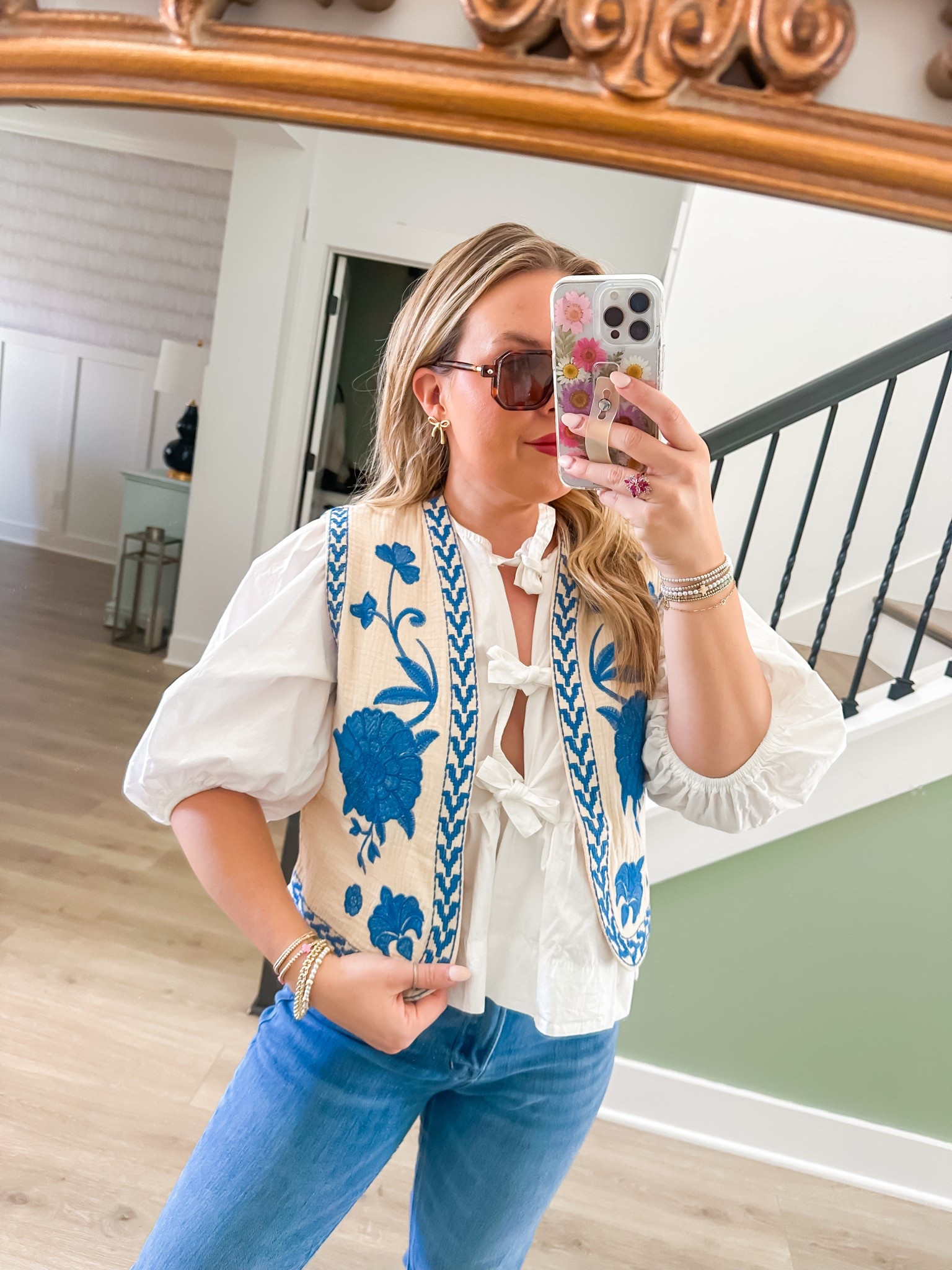 Amazon spring vest, Amazon spring outfit. Spring outfit idea 